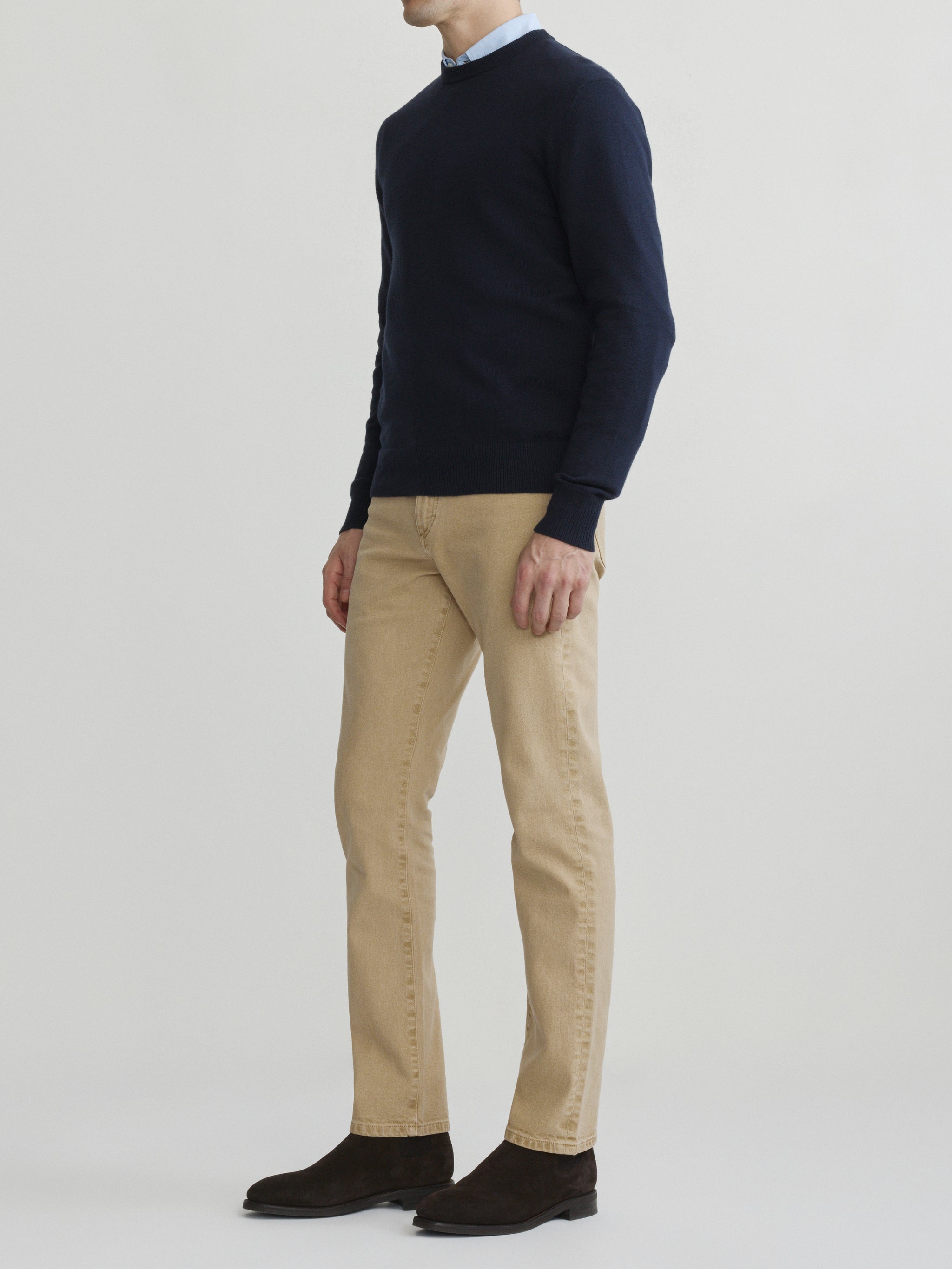 Russell Slim Straight Jeans | Dune