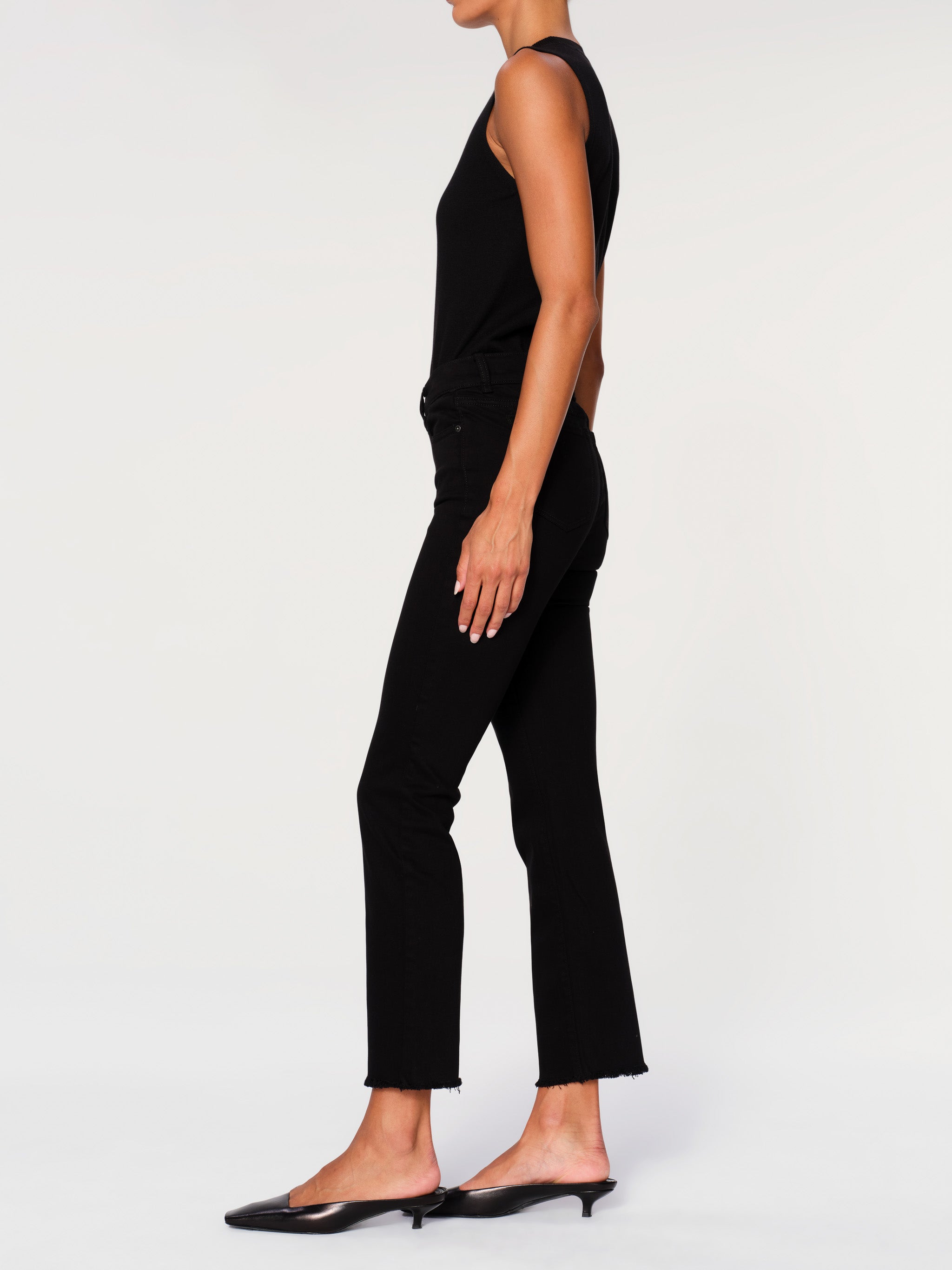 Mara Straight Mid Rise Instasculpt Ankle Jeans | Black Peached Raw