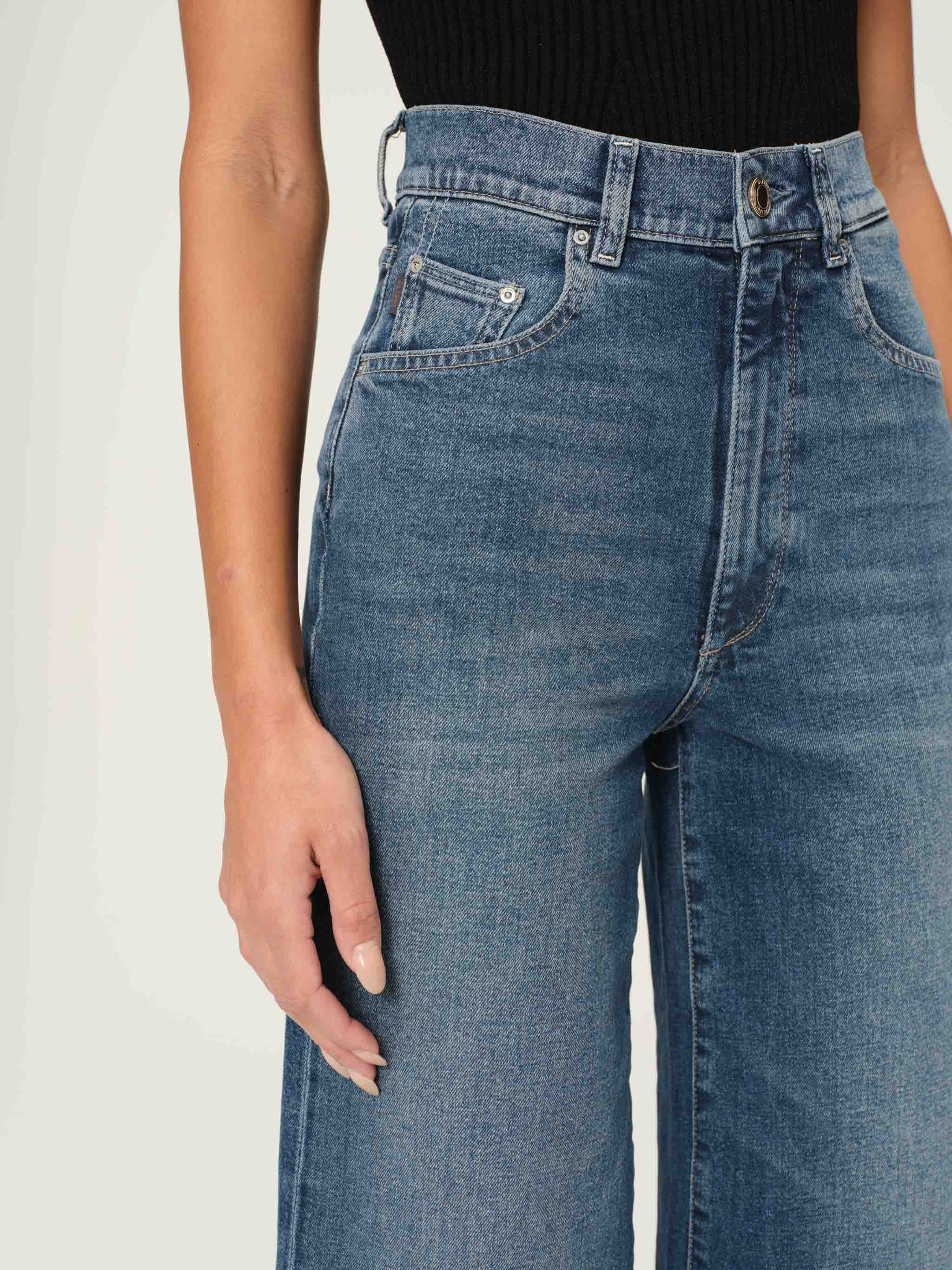 Hepburn Wide Leg High Rise Ankle Jeans | Seagate