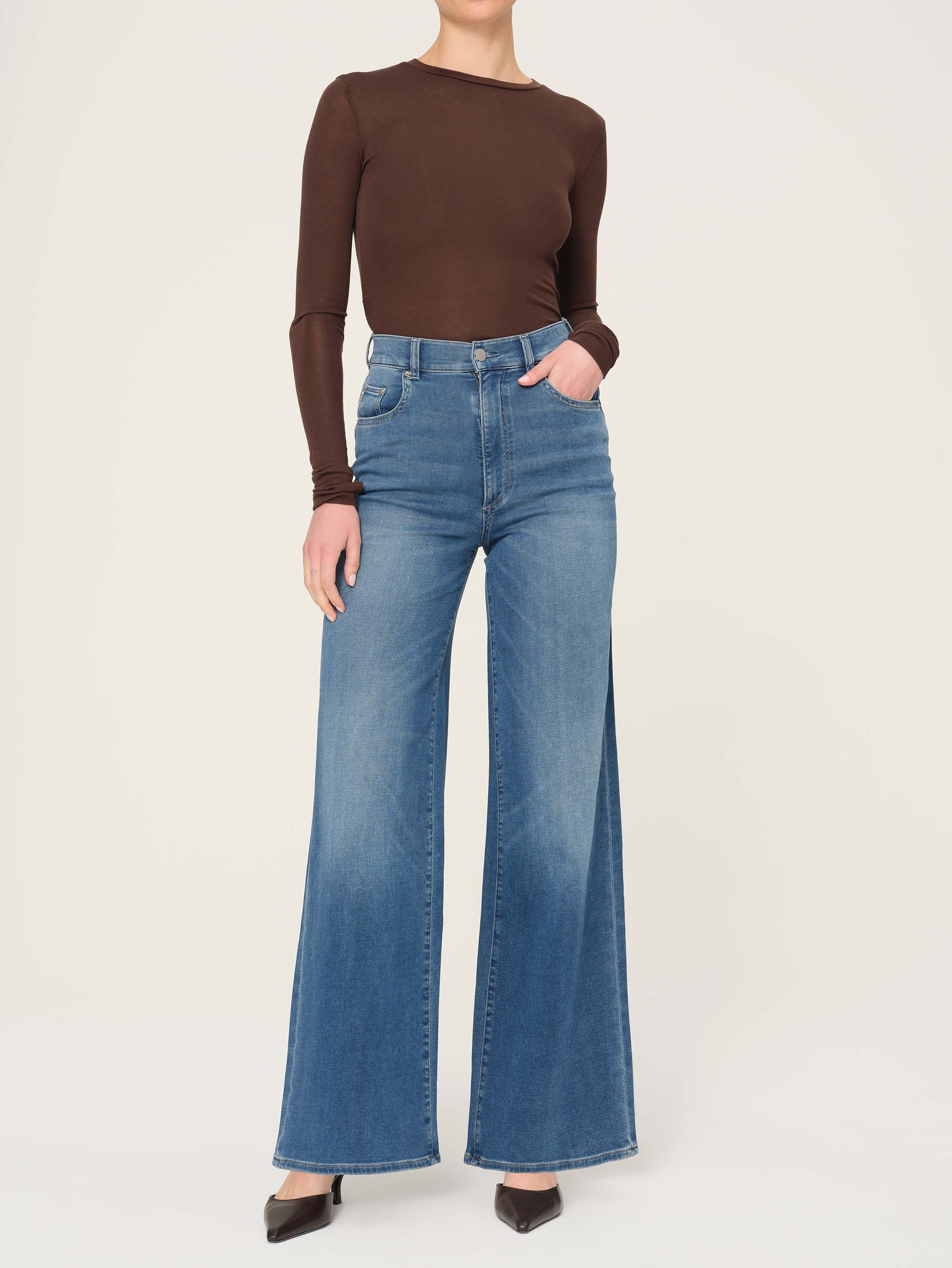 Hepburn Wide Leg High Rise 32