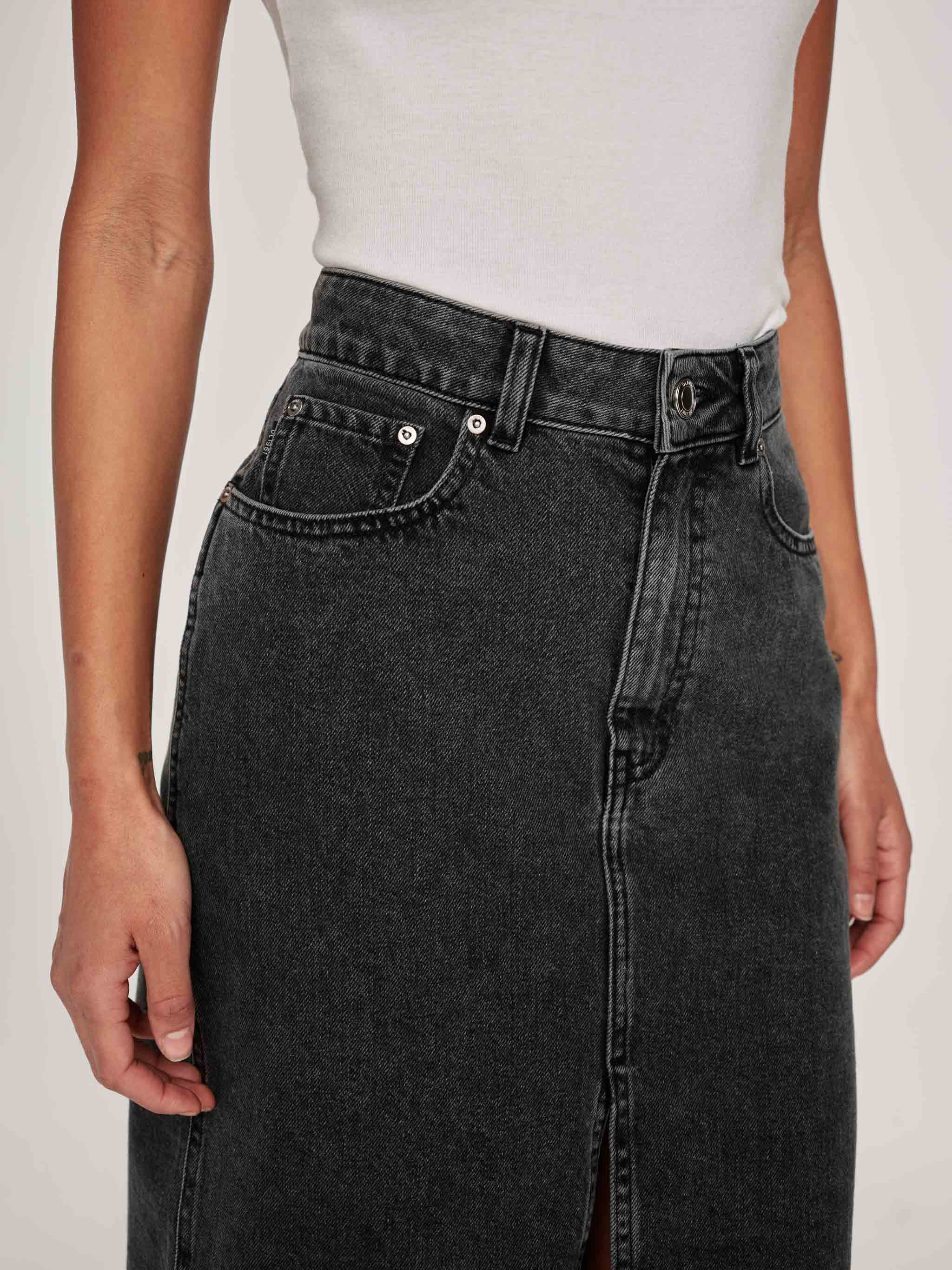 Lexie High Rise Denim Skirt Midi | Lt. Nightshade