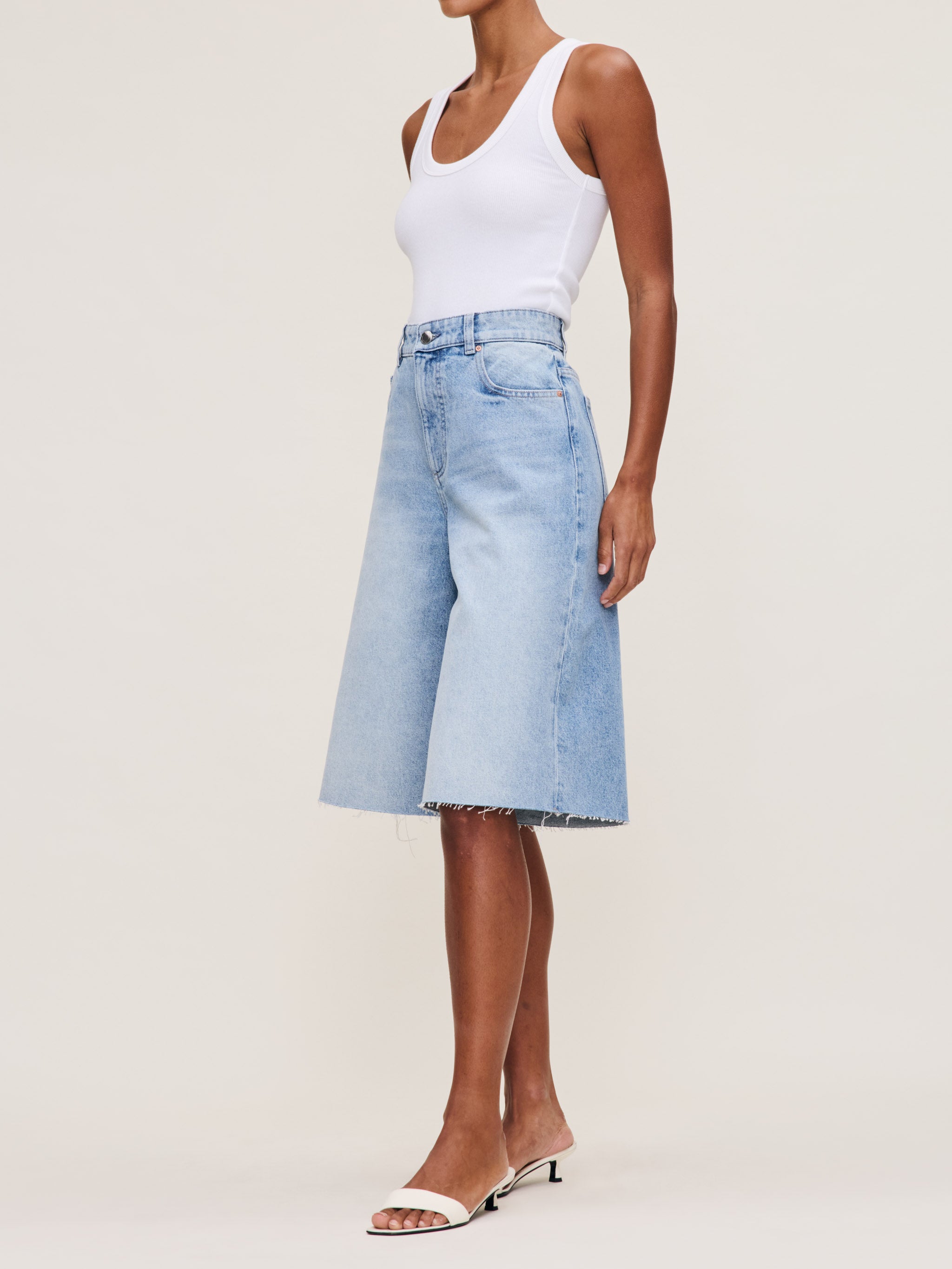 women's ultra white leg blue jean