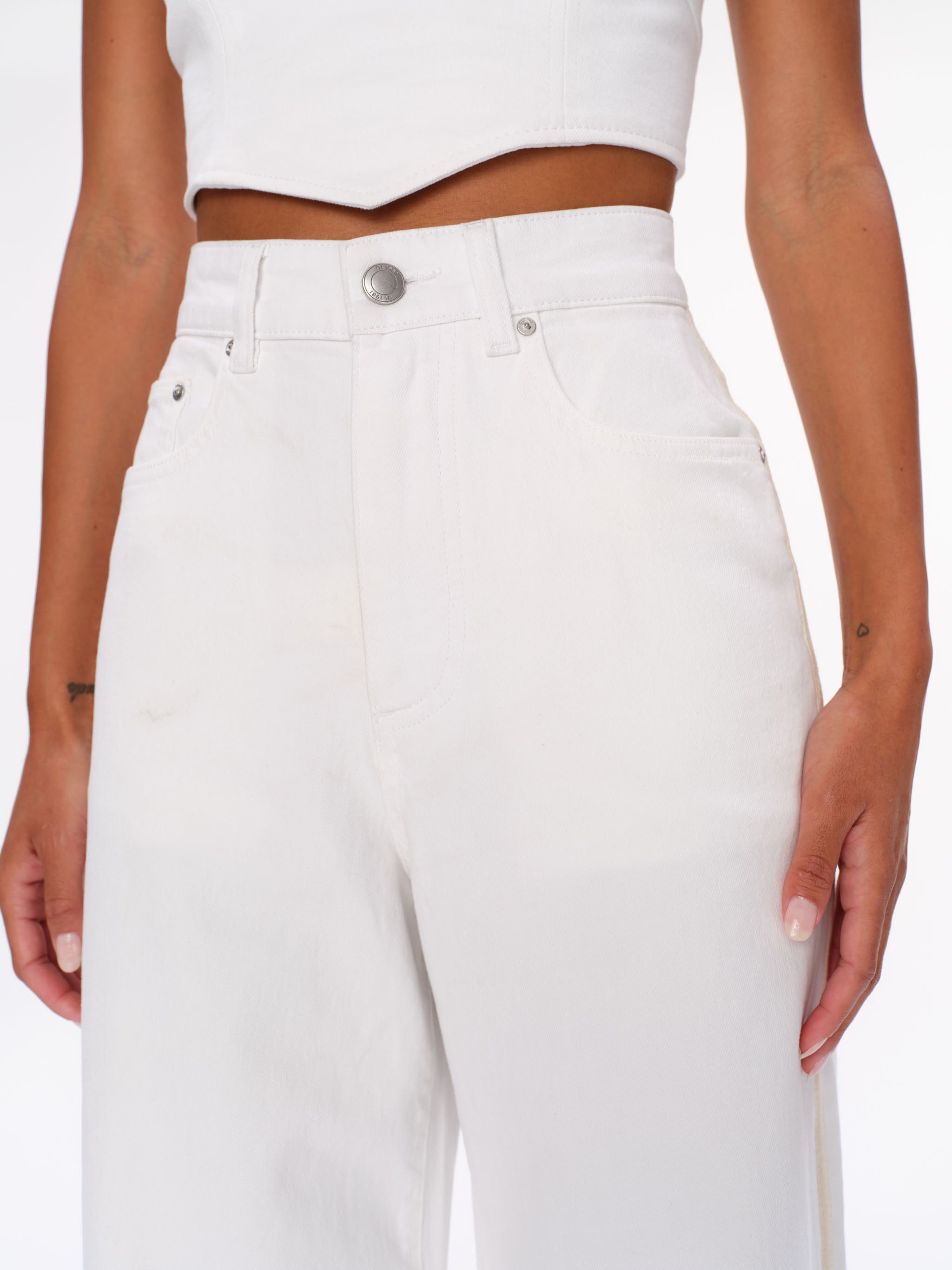 Women's High Rise Wide Leg White Jeans