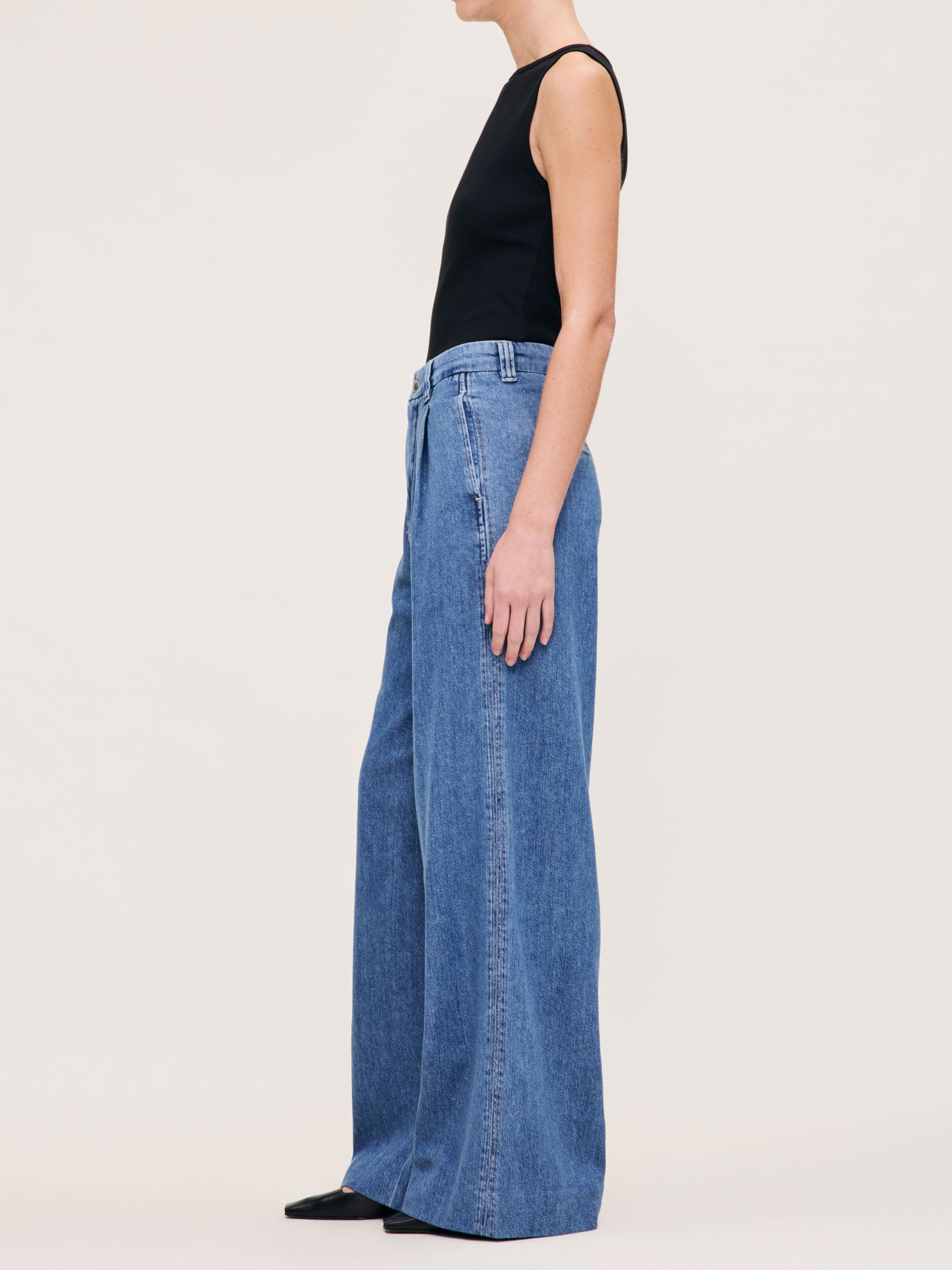 Women's Pleated High Rise Wide Leg Blue Ankle Jeans