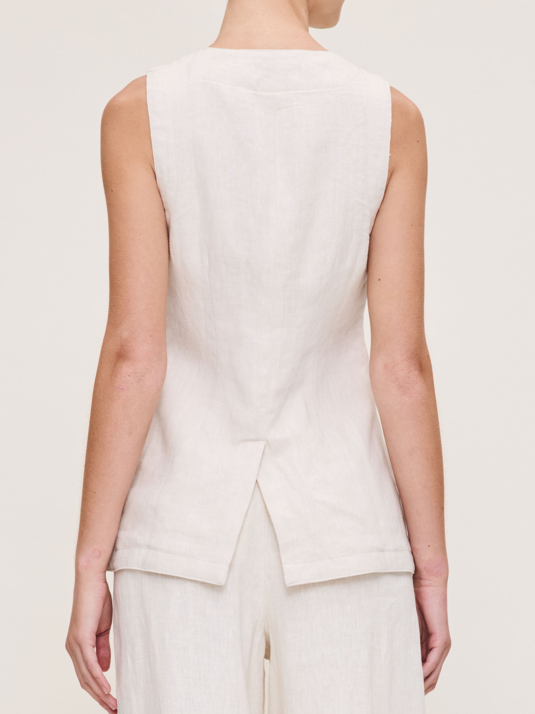 Women's Off-White Linen Top