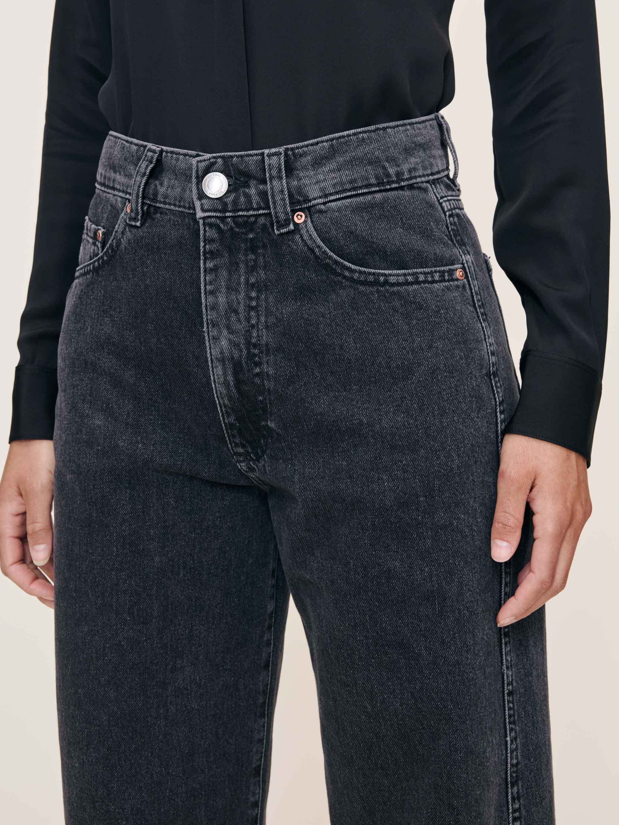 women's barrel black jean