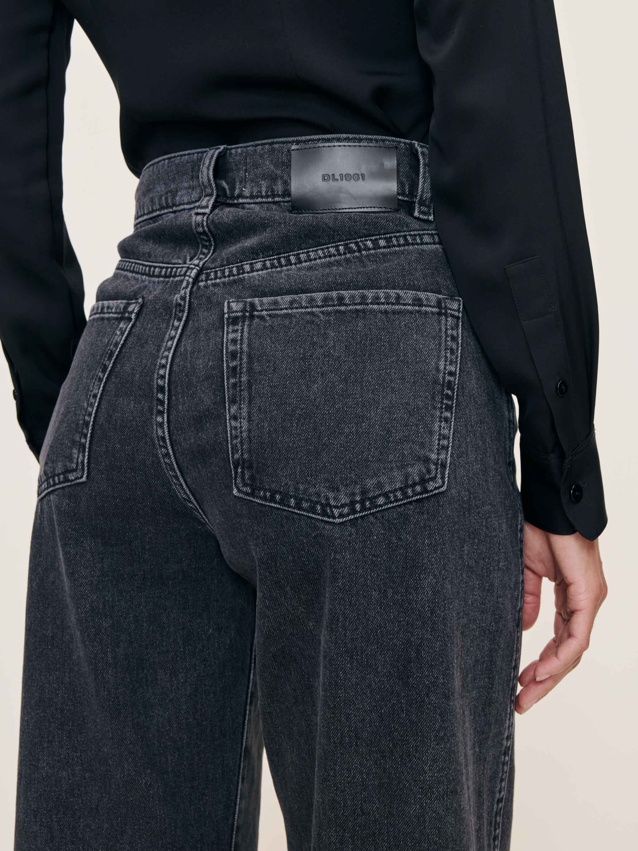 women's barrel black jean