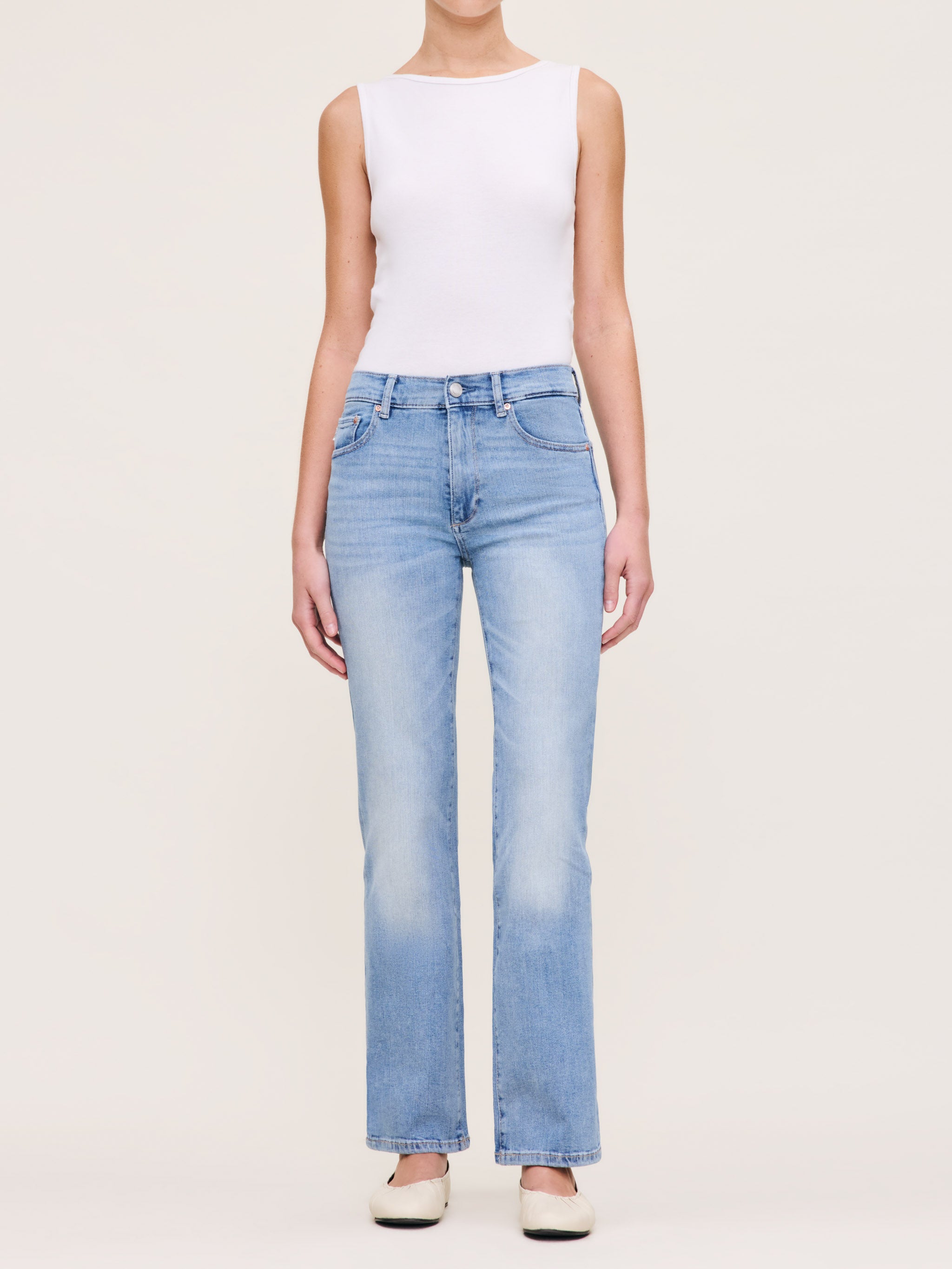 Women's High Rise Straight Leg Blue Jeans