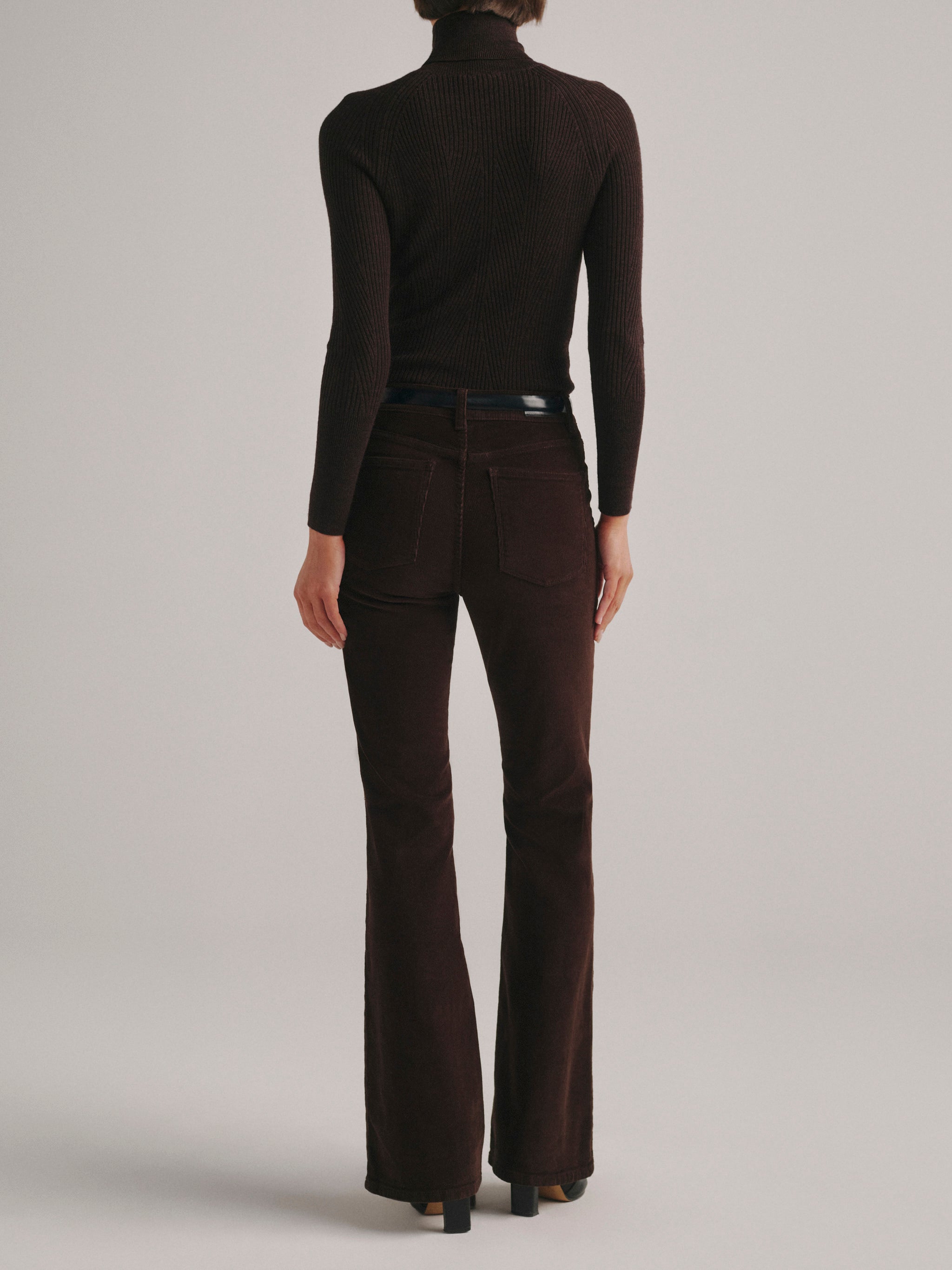 DL1961 Bridget Boot High Rise corduroy jeans in dark brown 'Meteorite', back view with pockets.