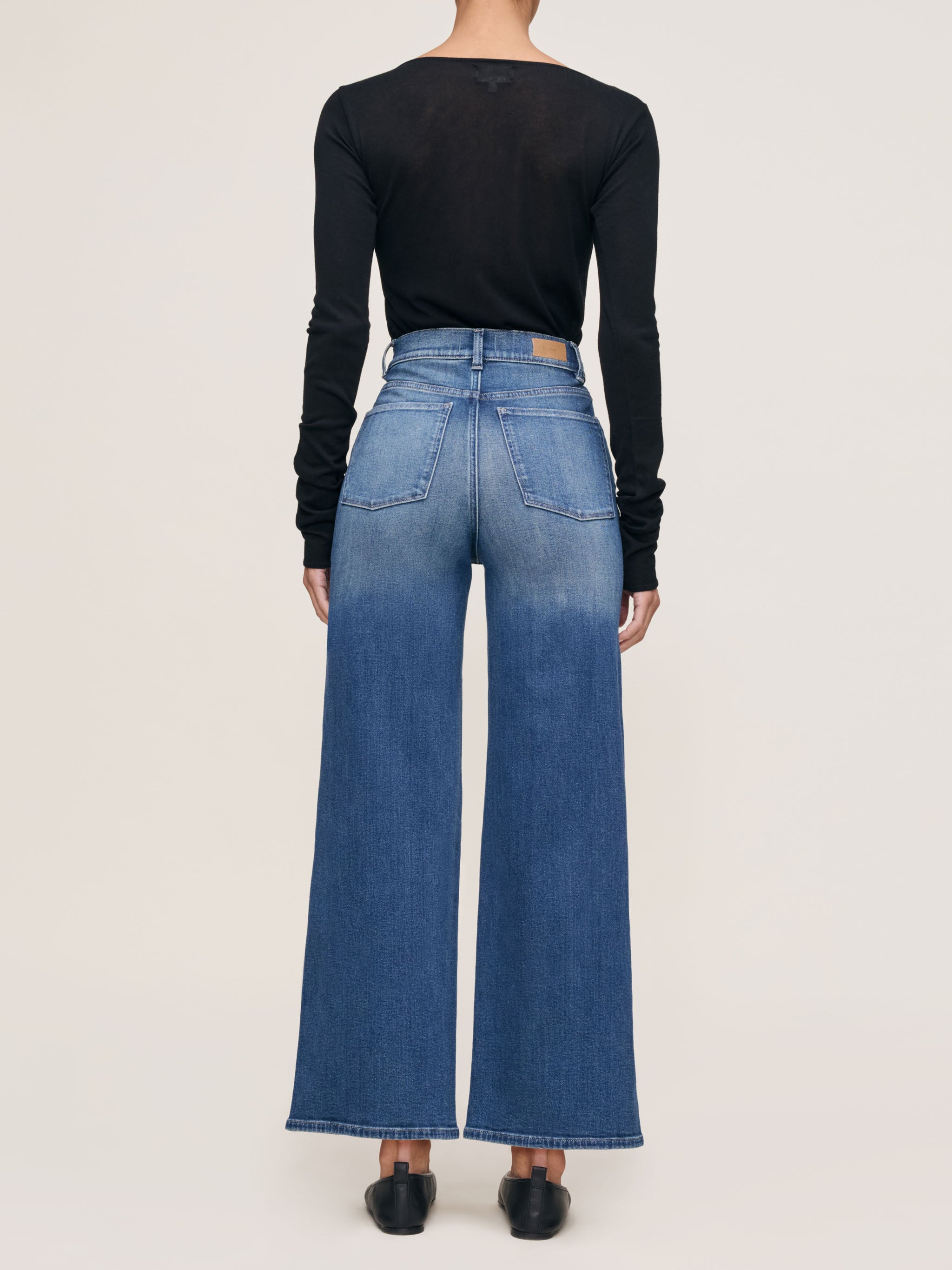 women's wide leg blue jean