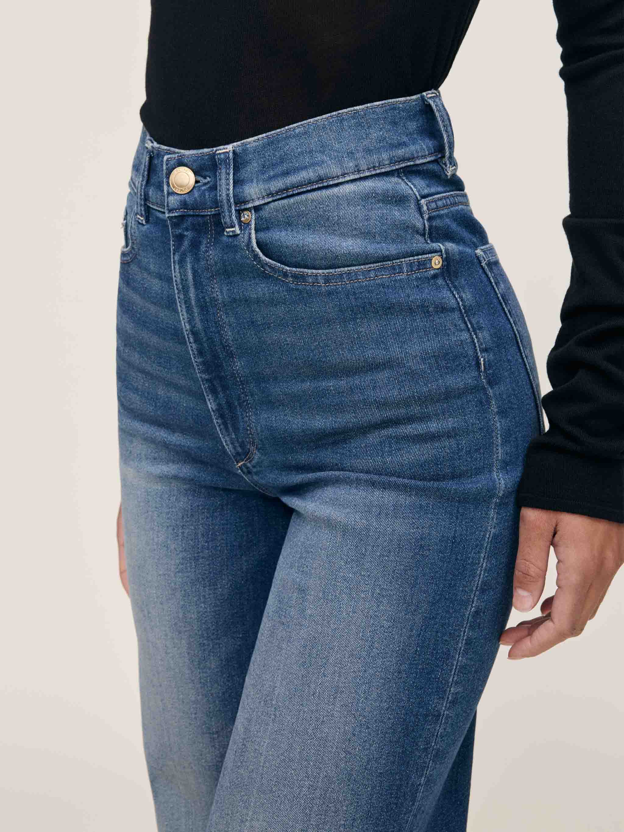women's wide leg blue jean