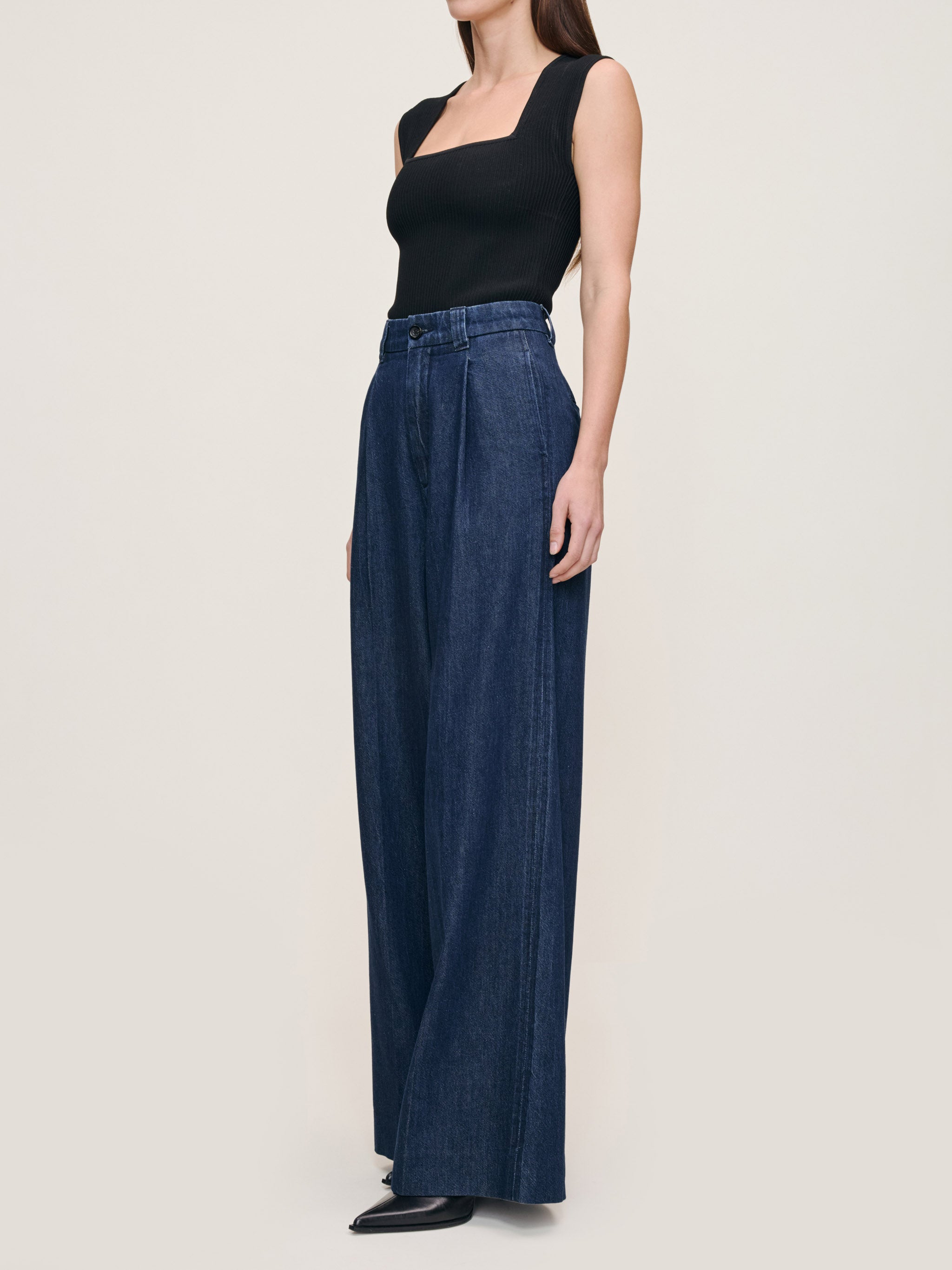 women's wide leg blue jean