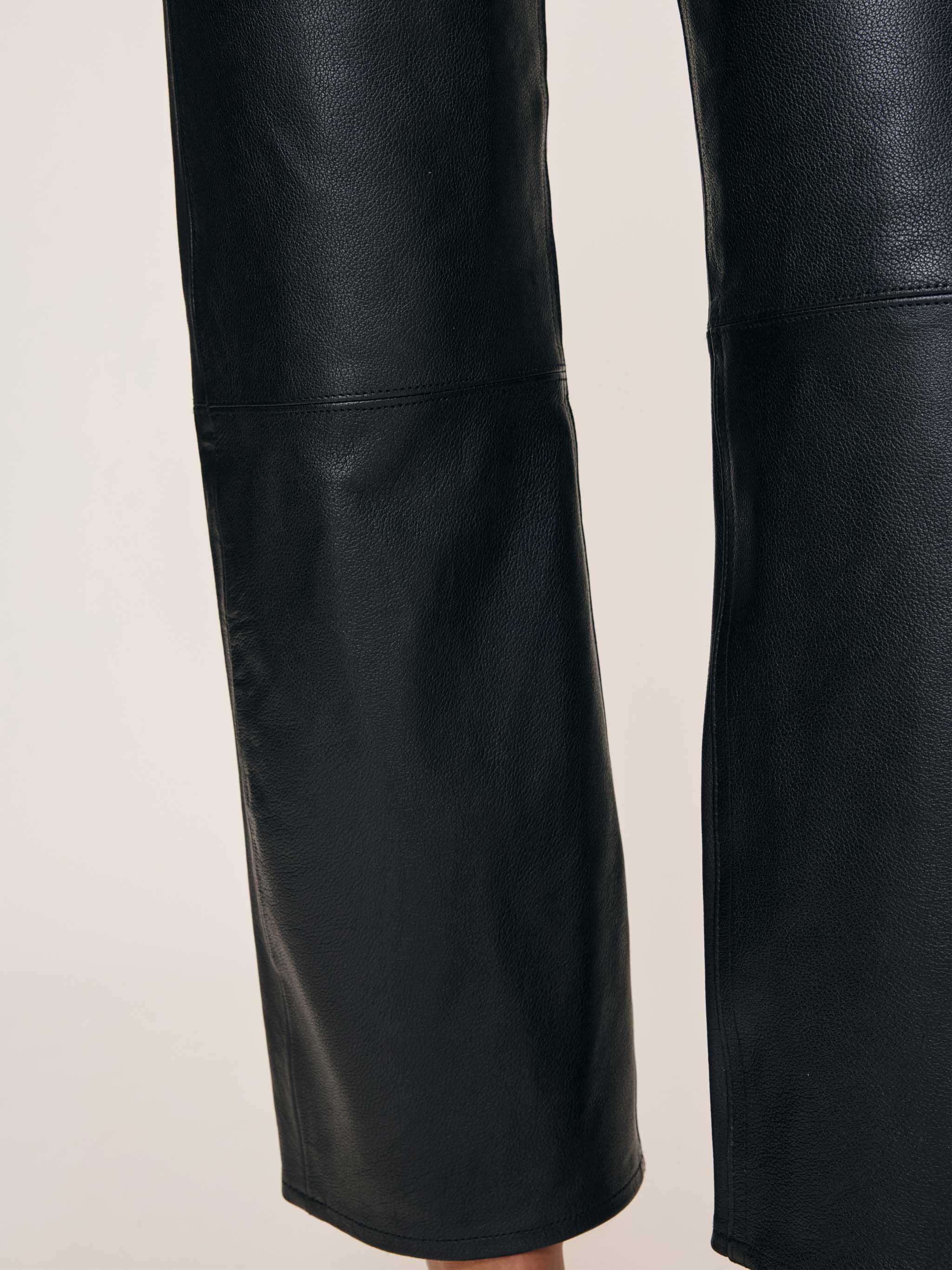 Karmine Refined Wide Leg High Rise 28