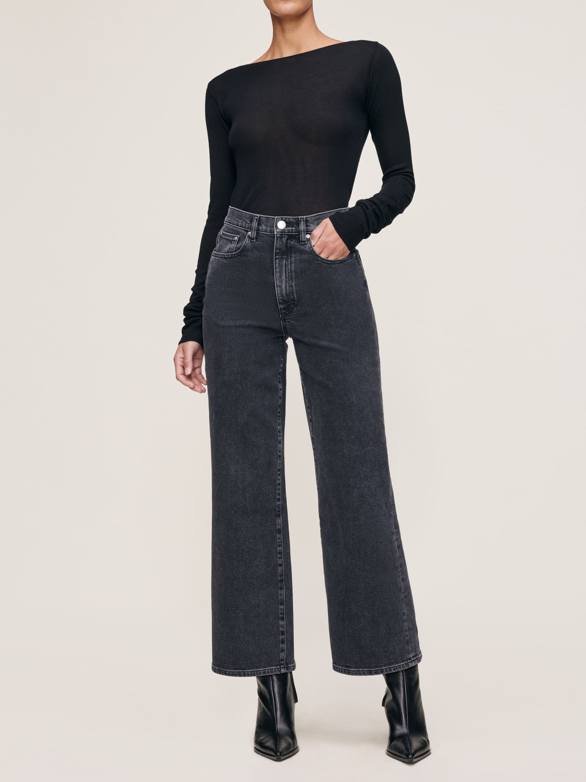 women's straight black jeans