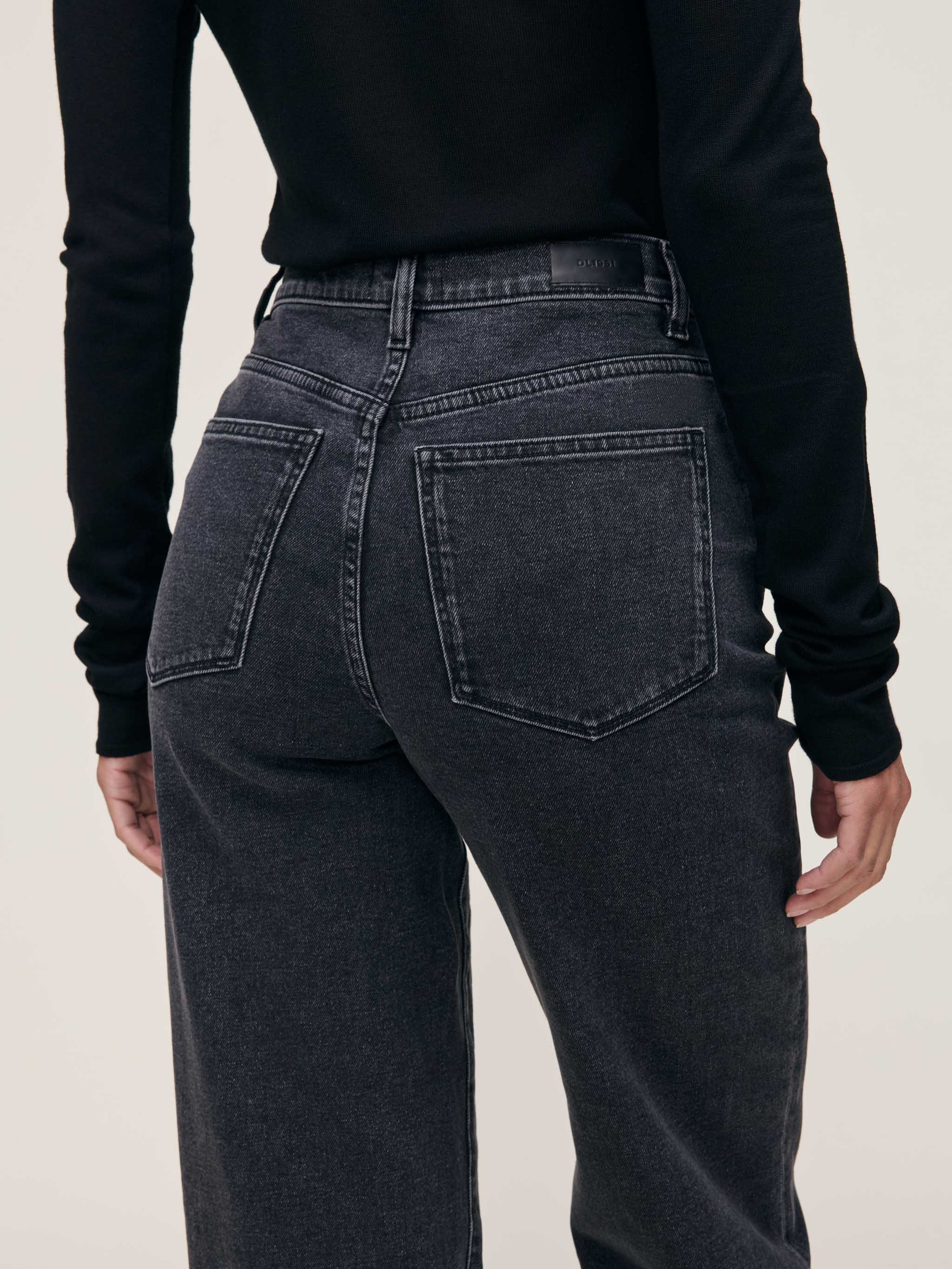 women's straight black jeans