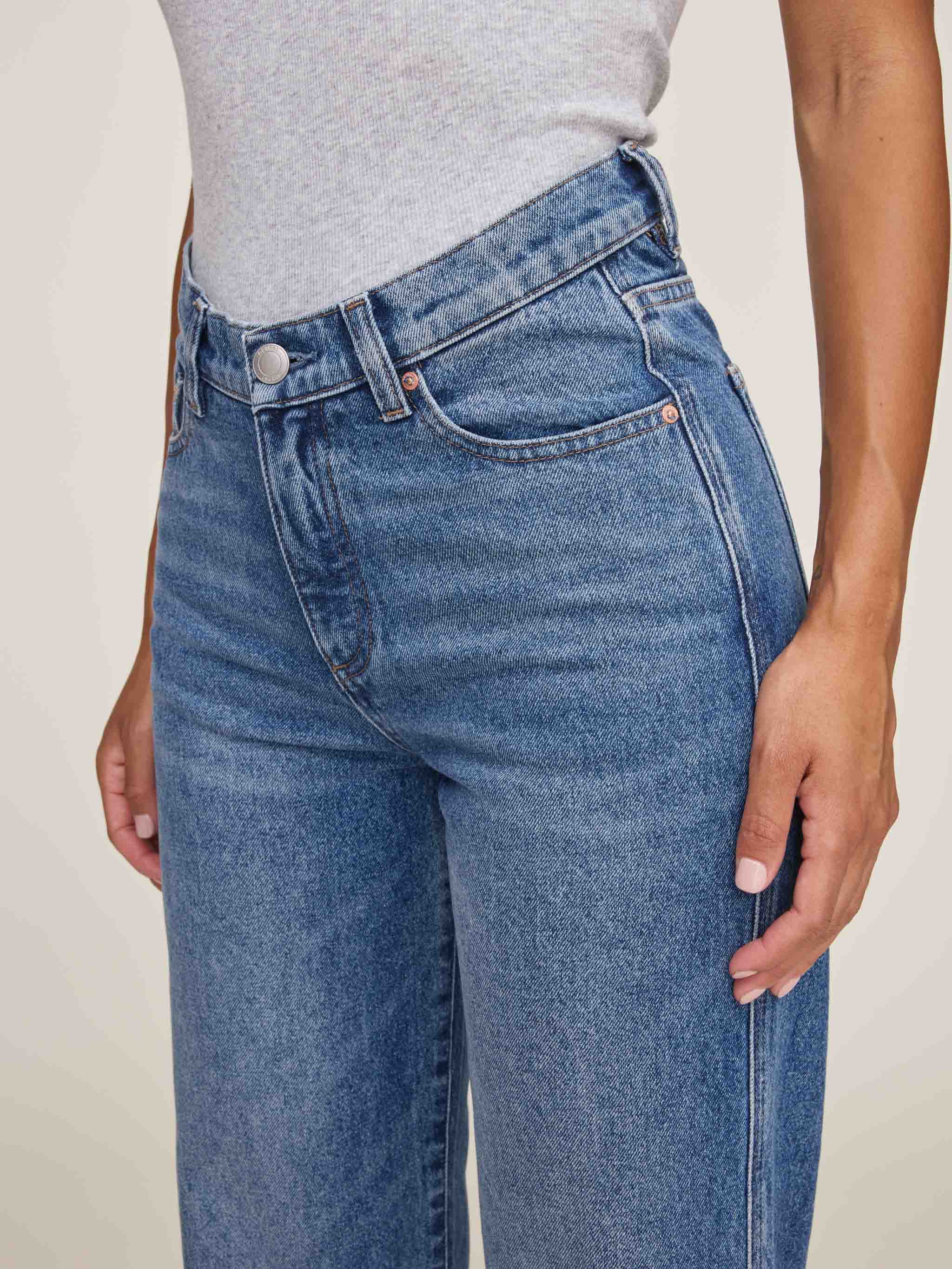 Kendell Tapered Straight Contoured 30