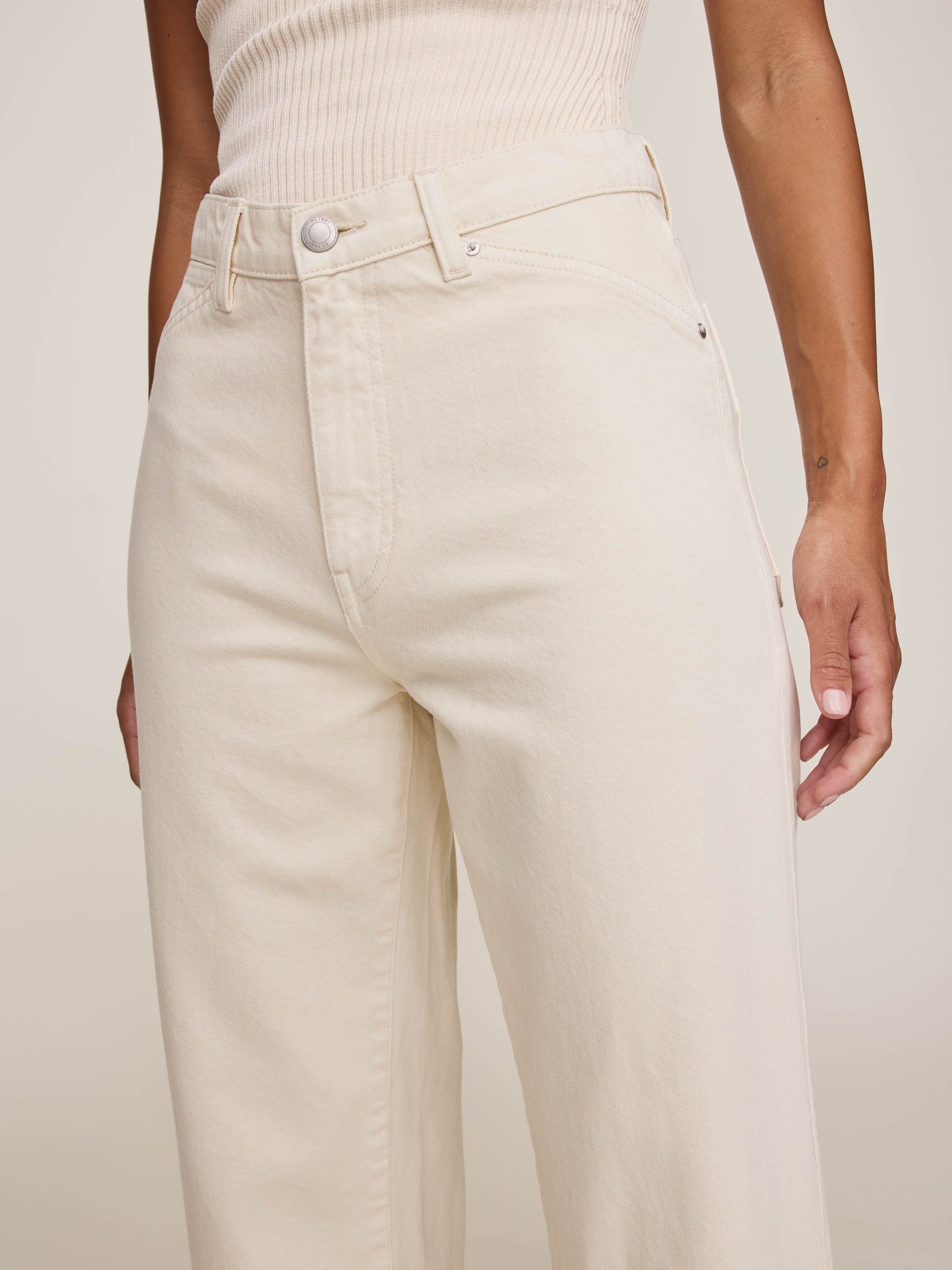 Kaylen Soft Curve High Rise 32