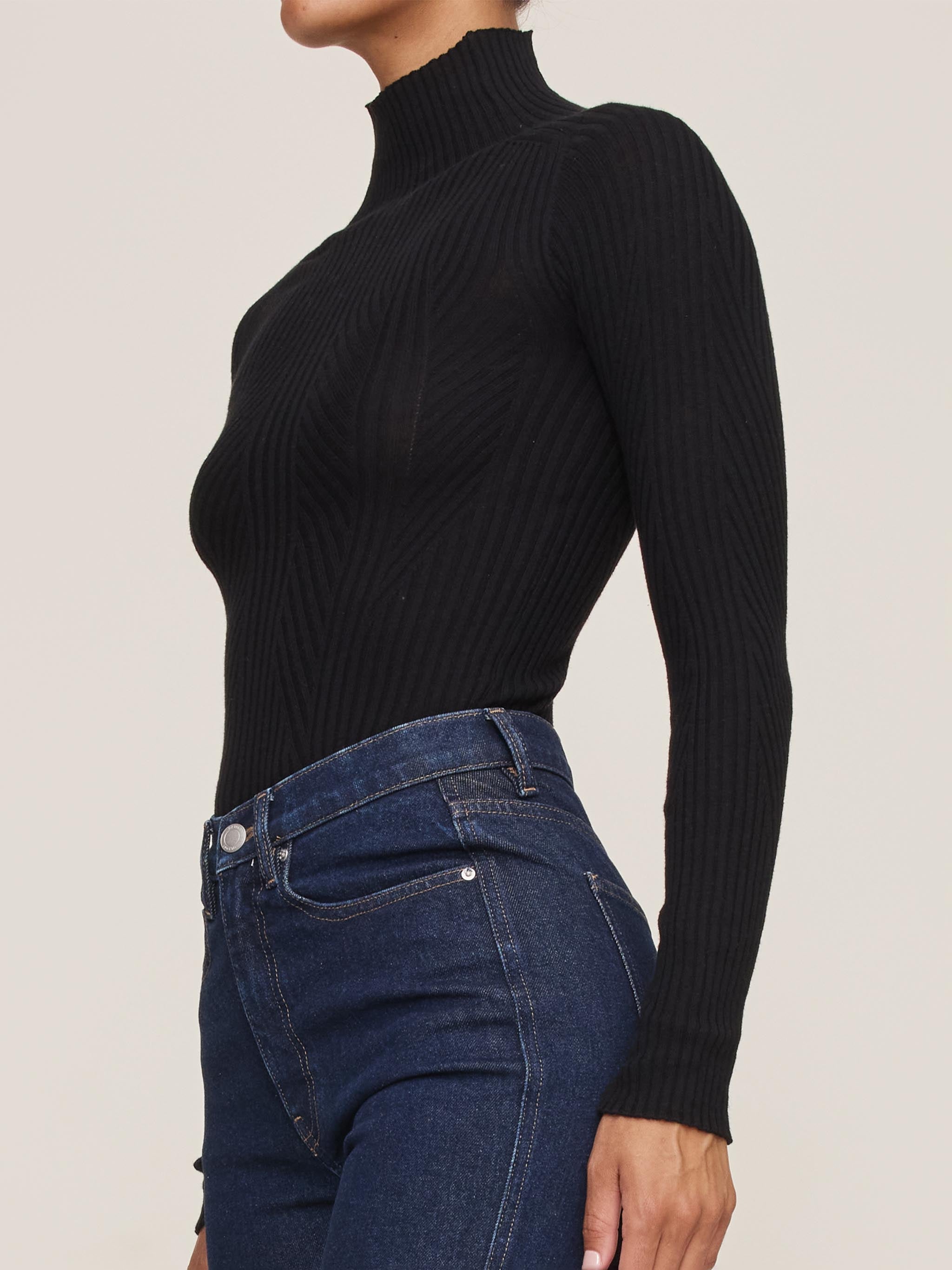 Turtleneck Sweater | Black