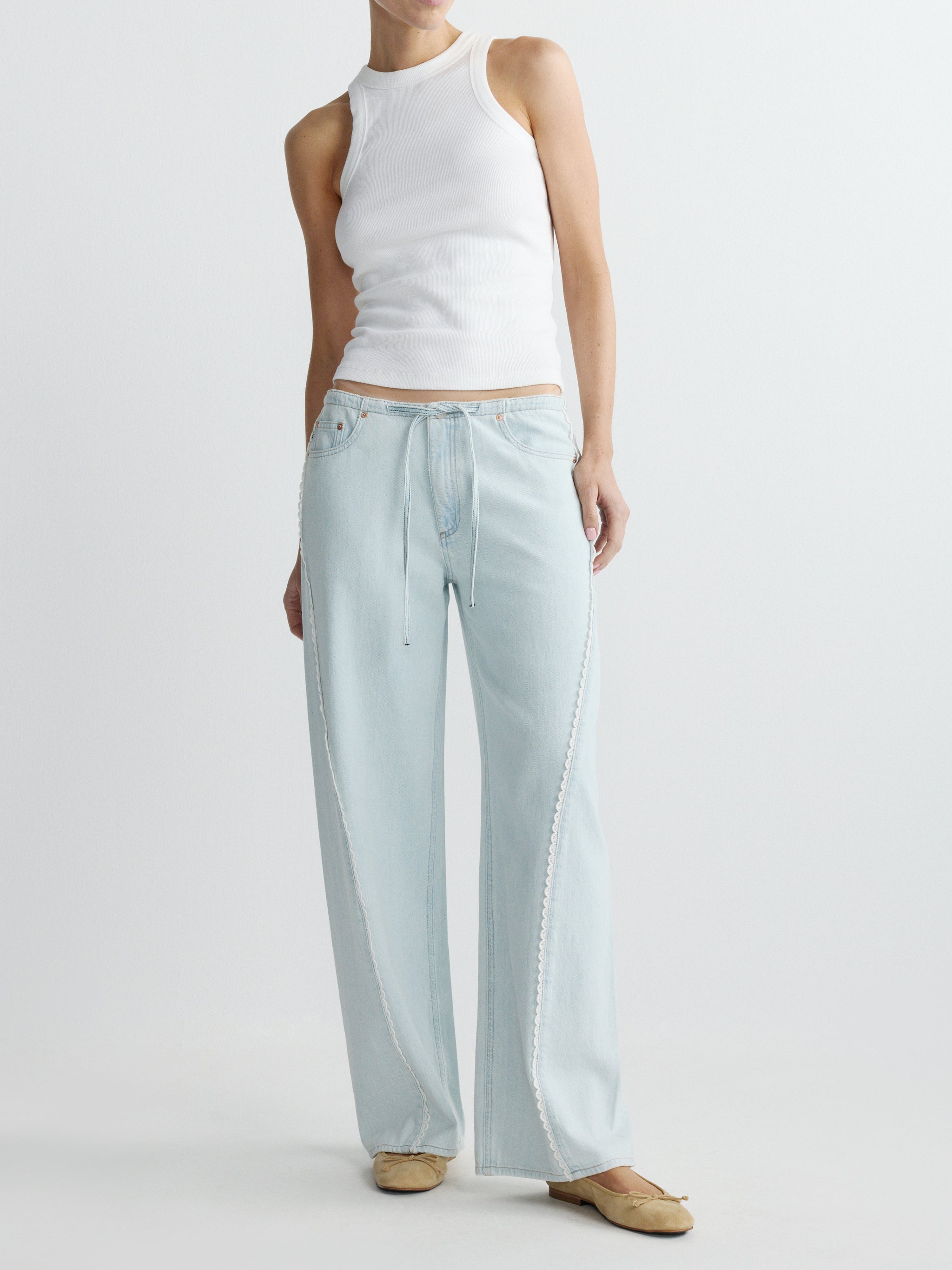 Sienna Low-Slung Wide Leg Relaxed 31” Jeans | Saltstone Lace