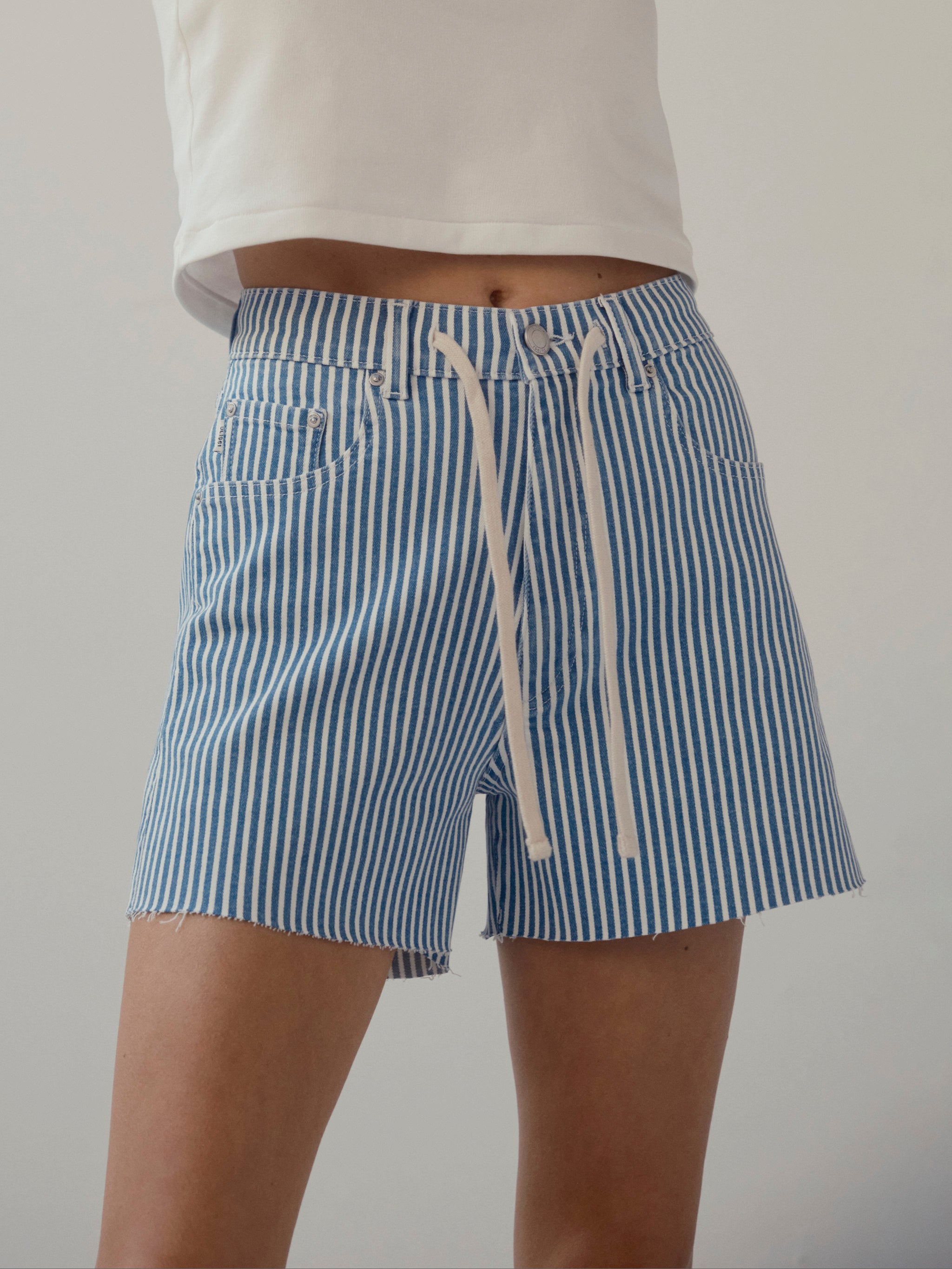 Taylor Relaxed Jean Short High Rise 3