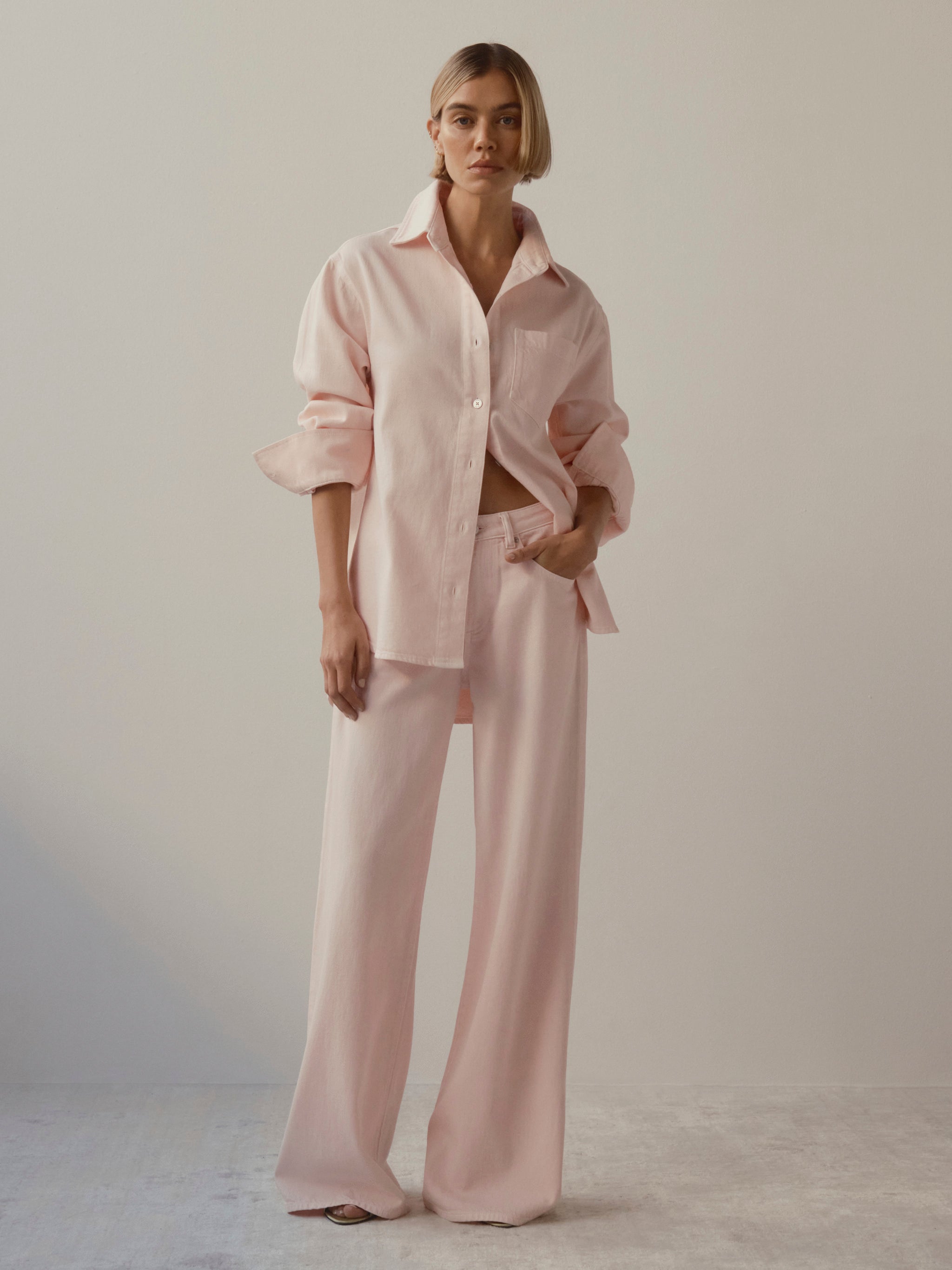 Alex Baggy Wide Leg Mid Rise 32