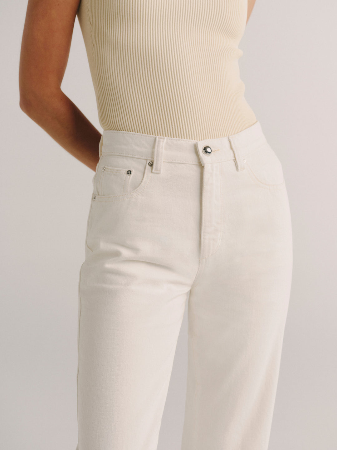 Cate Classic Straight High-Rise 31