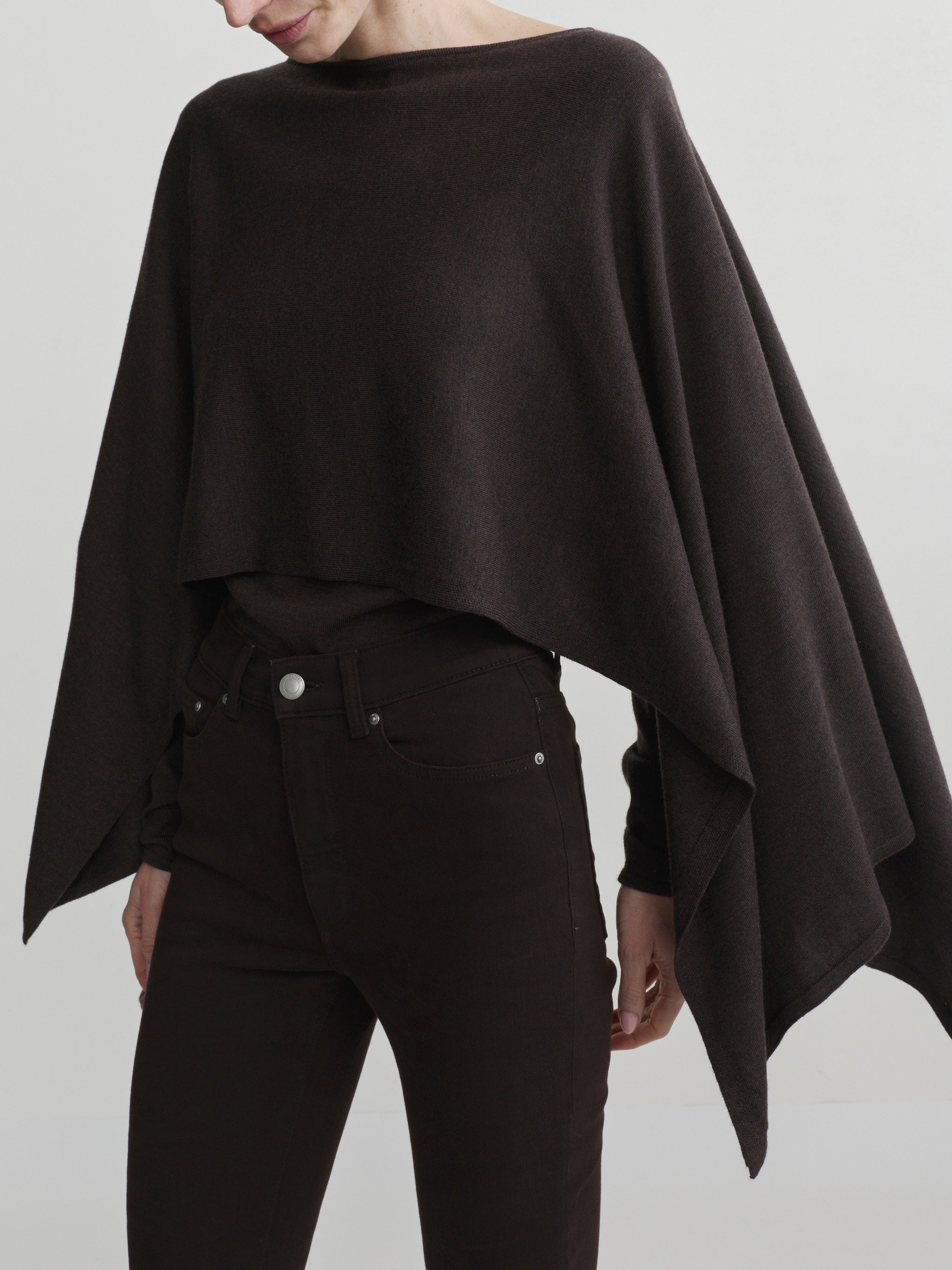 Cape Sweater | Brown