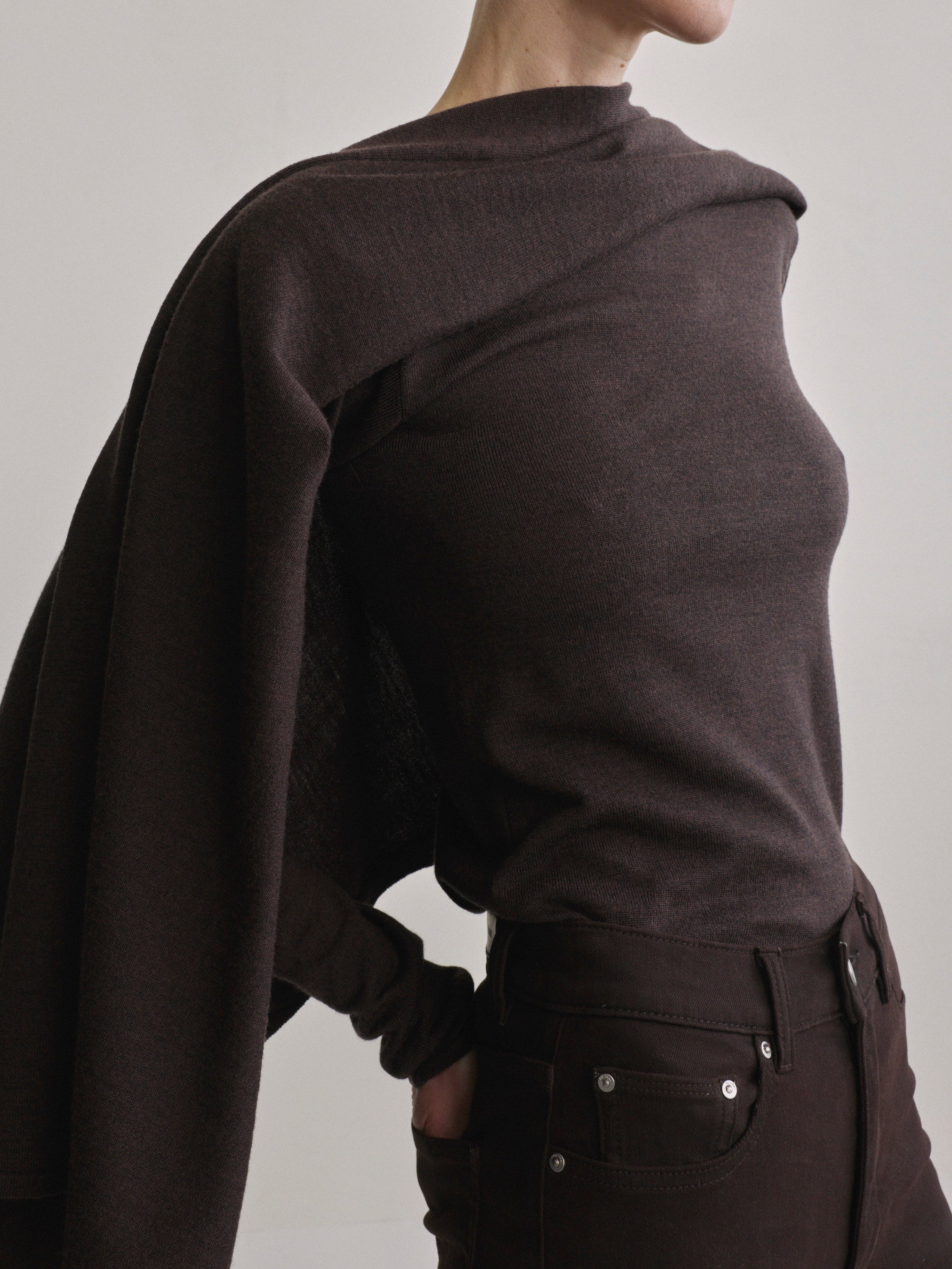 Cape Sweater | Brown
