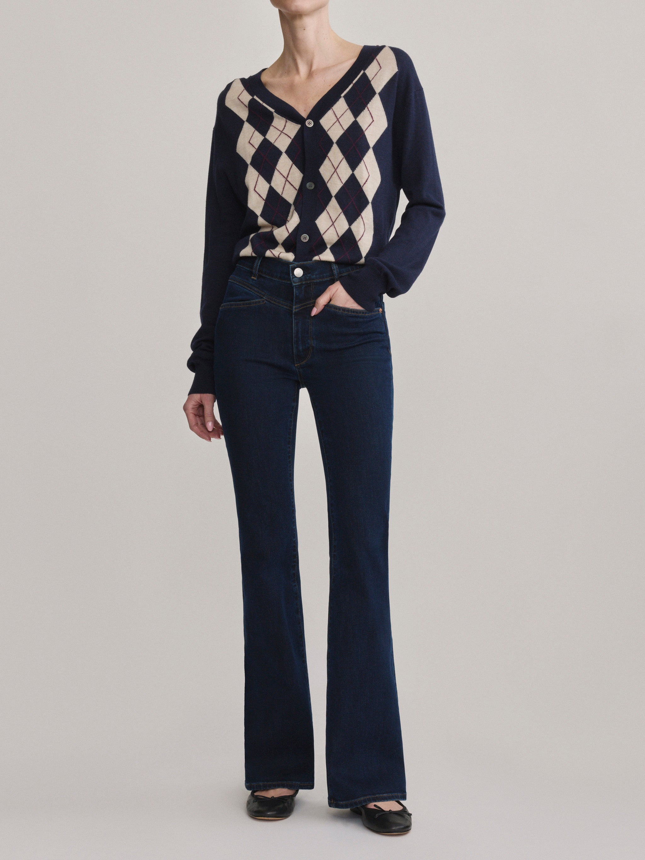 V-Neck Cardigan | Navy Argyle