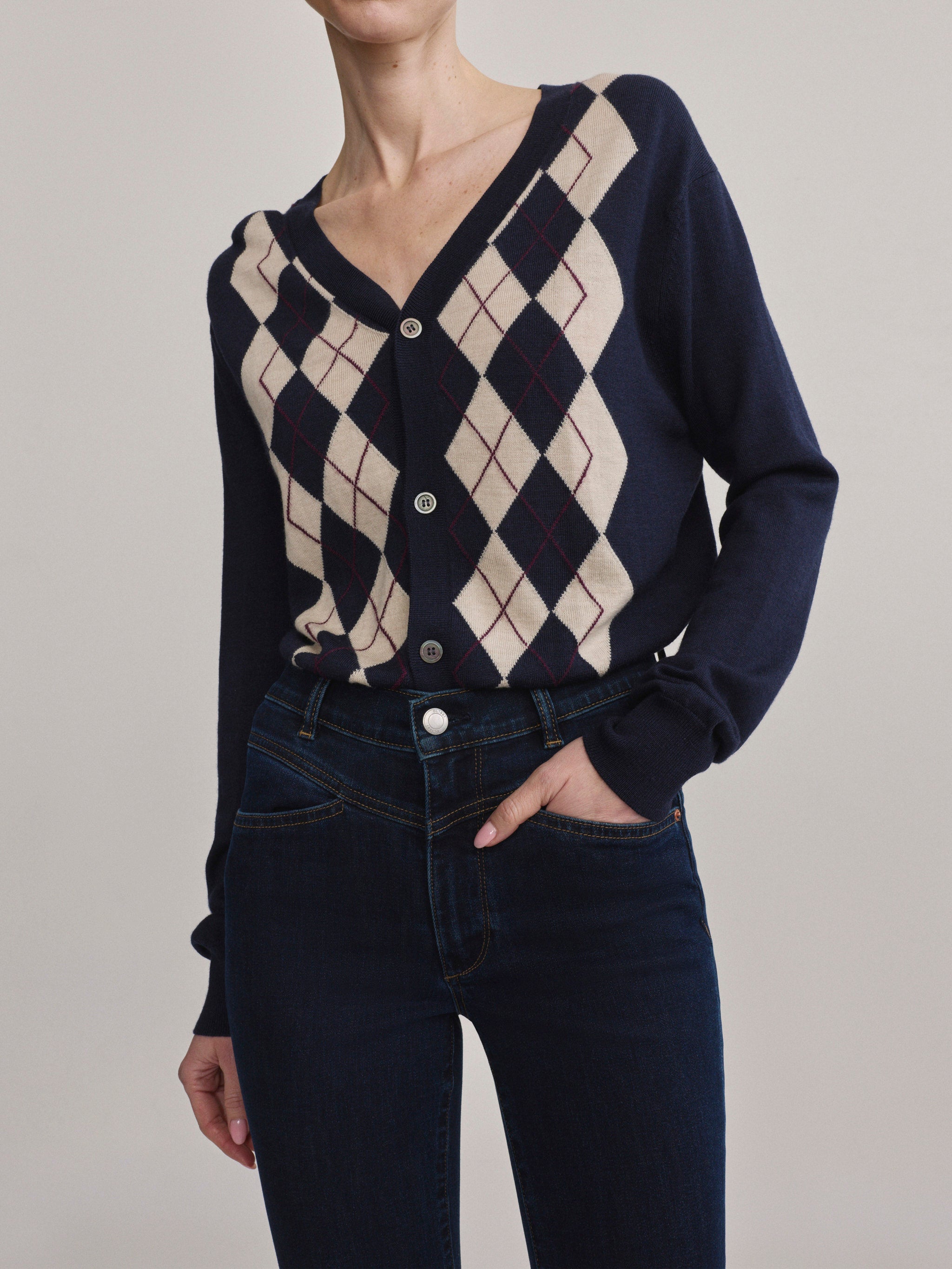 V-Neck Cardigan | Navy Argyle