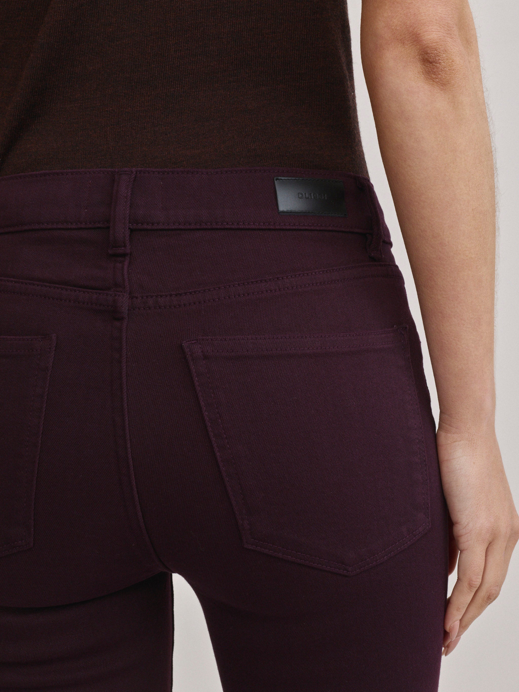 Mara Straight Mid Rise Instasculpt™ Ankle Jeans | Viola