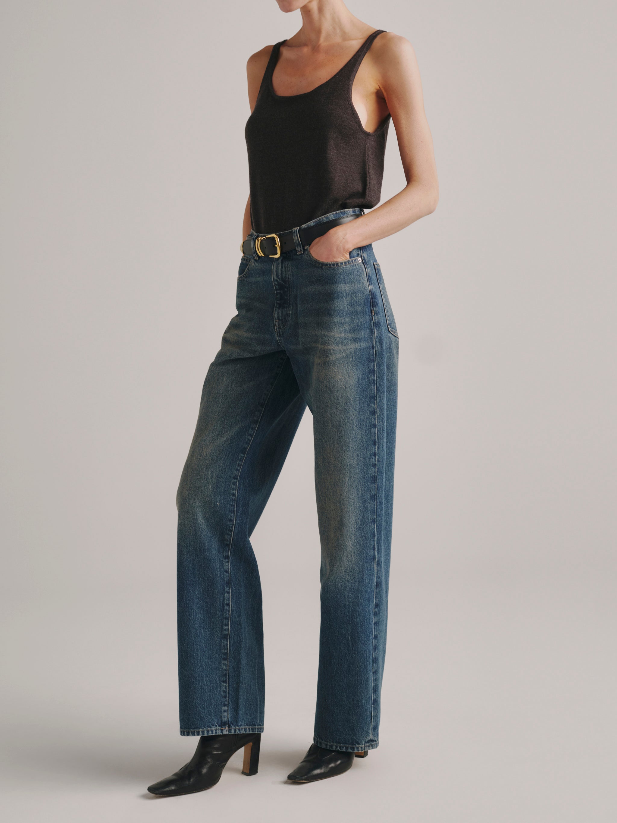 Kaylen Loose Straight High-Rise 32