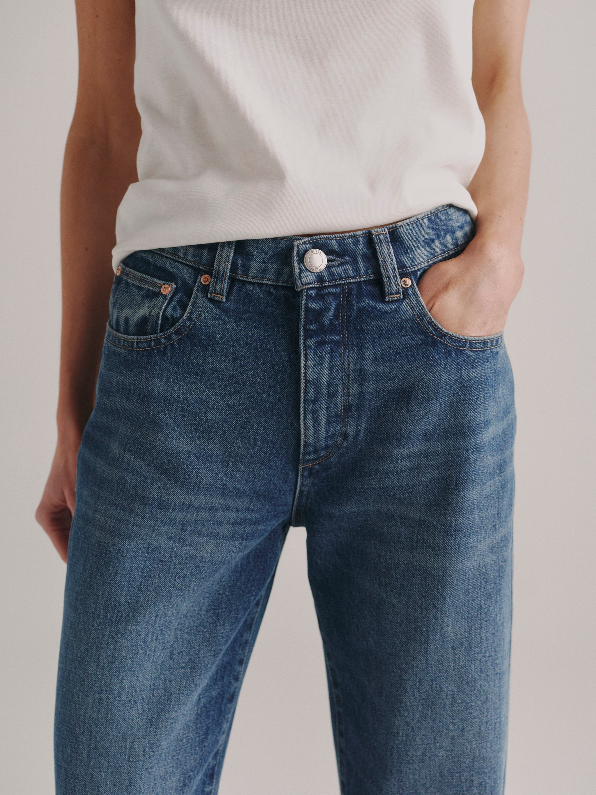 Cate Classic Straight High-Rise 31