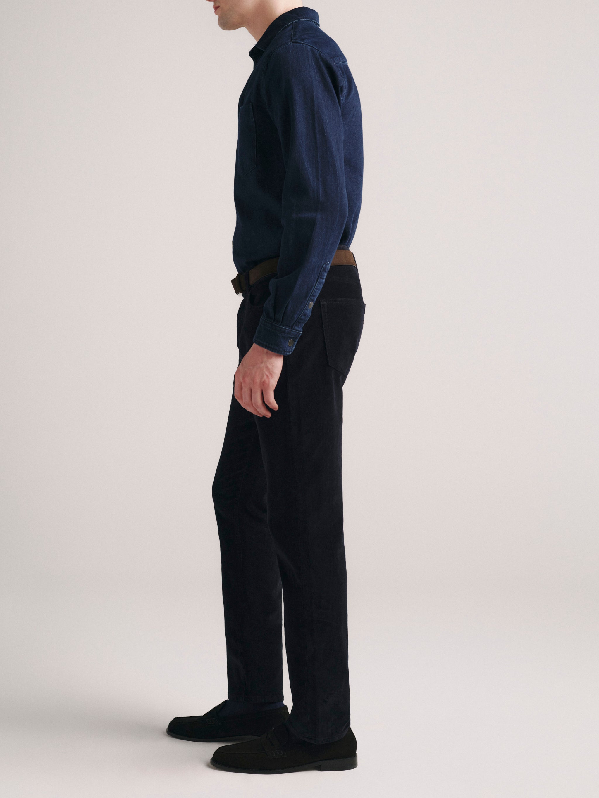 Russell Slim Straight Corduroy Pants | Skyline