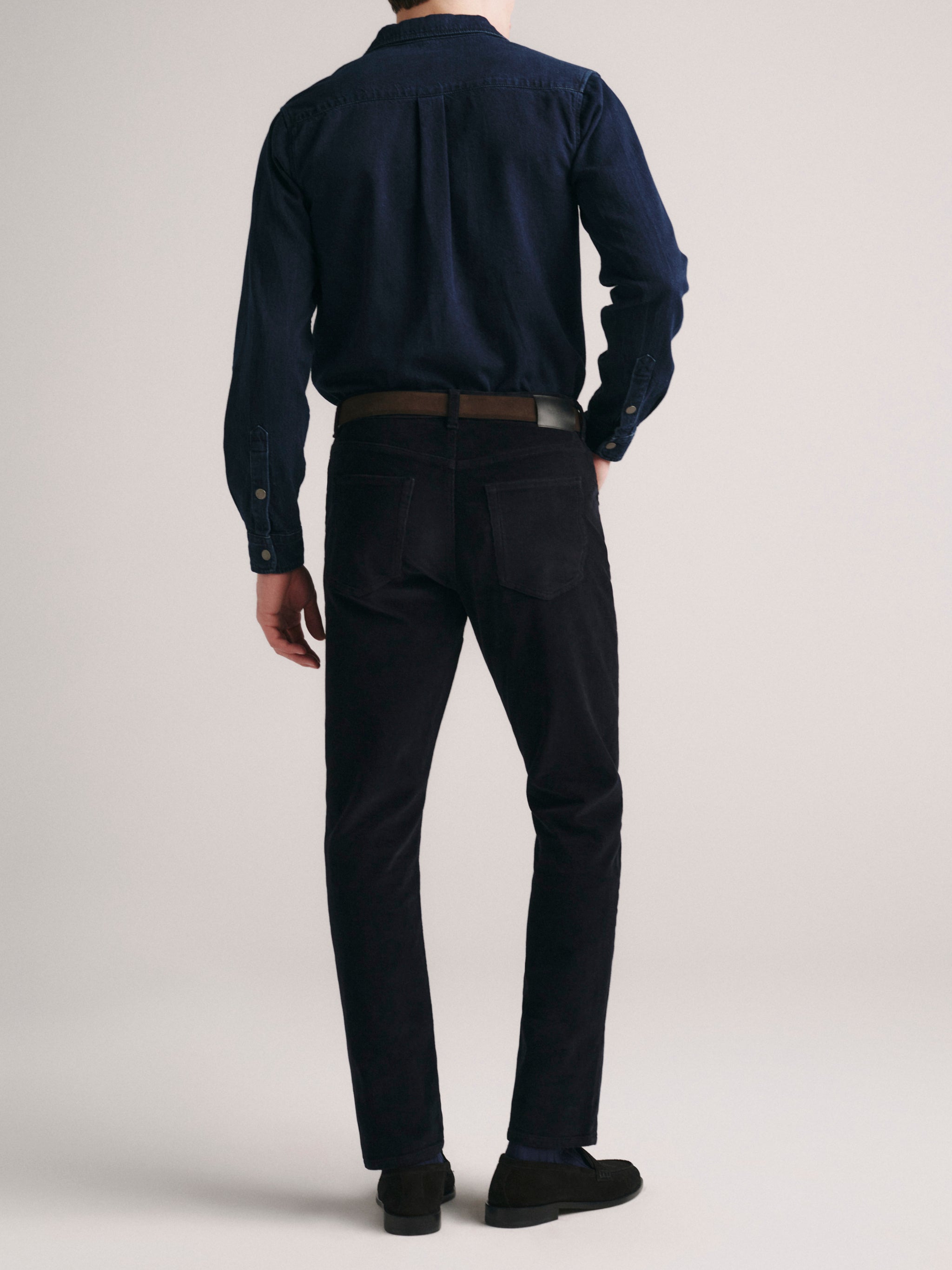 Russell Slim Straight Corduroy Pants | Skyline