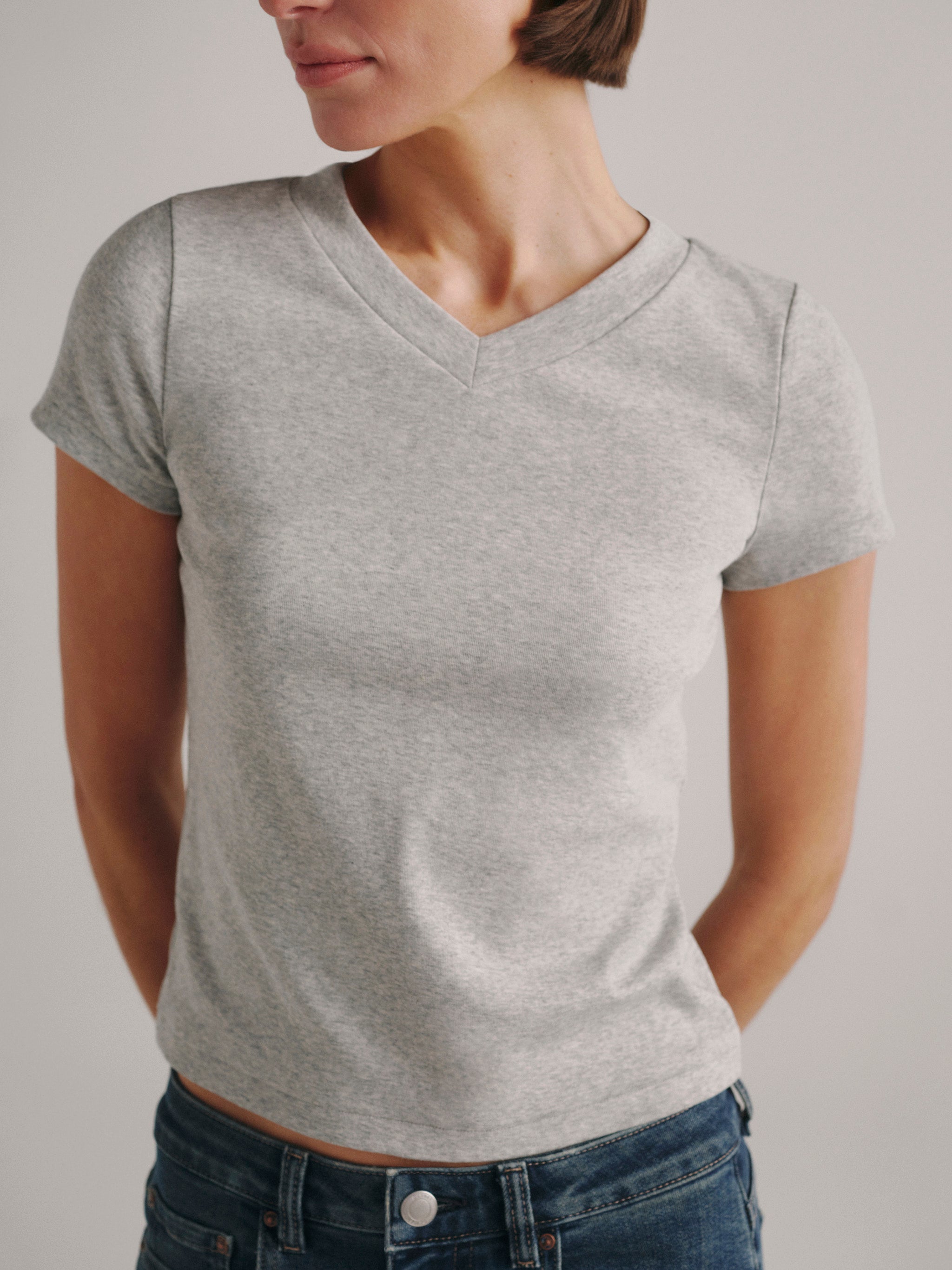 Shrunken Tee: V-Neck | Heather Grey