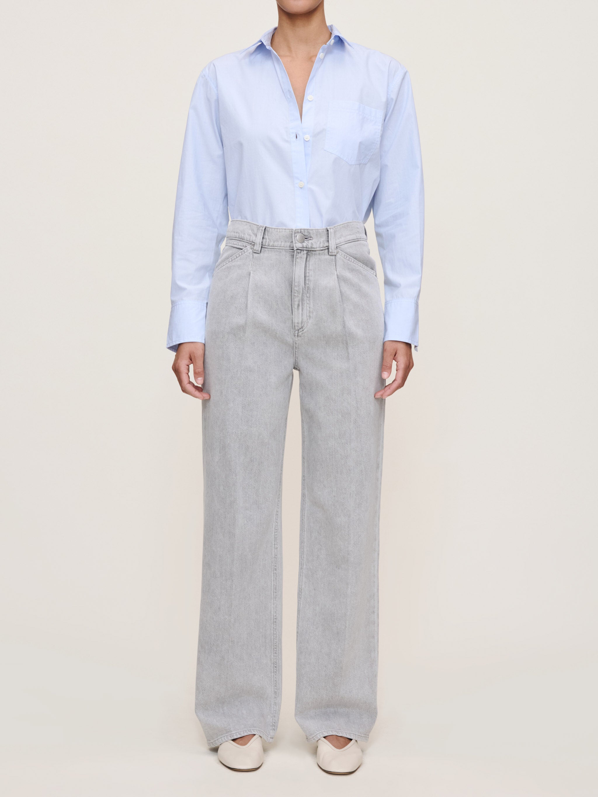 Casie Relaxed Wide Leg Mid Rise 31