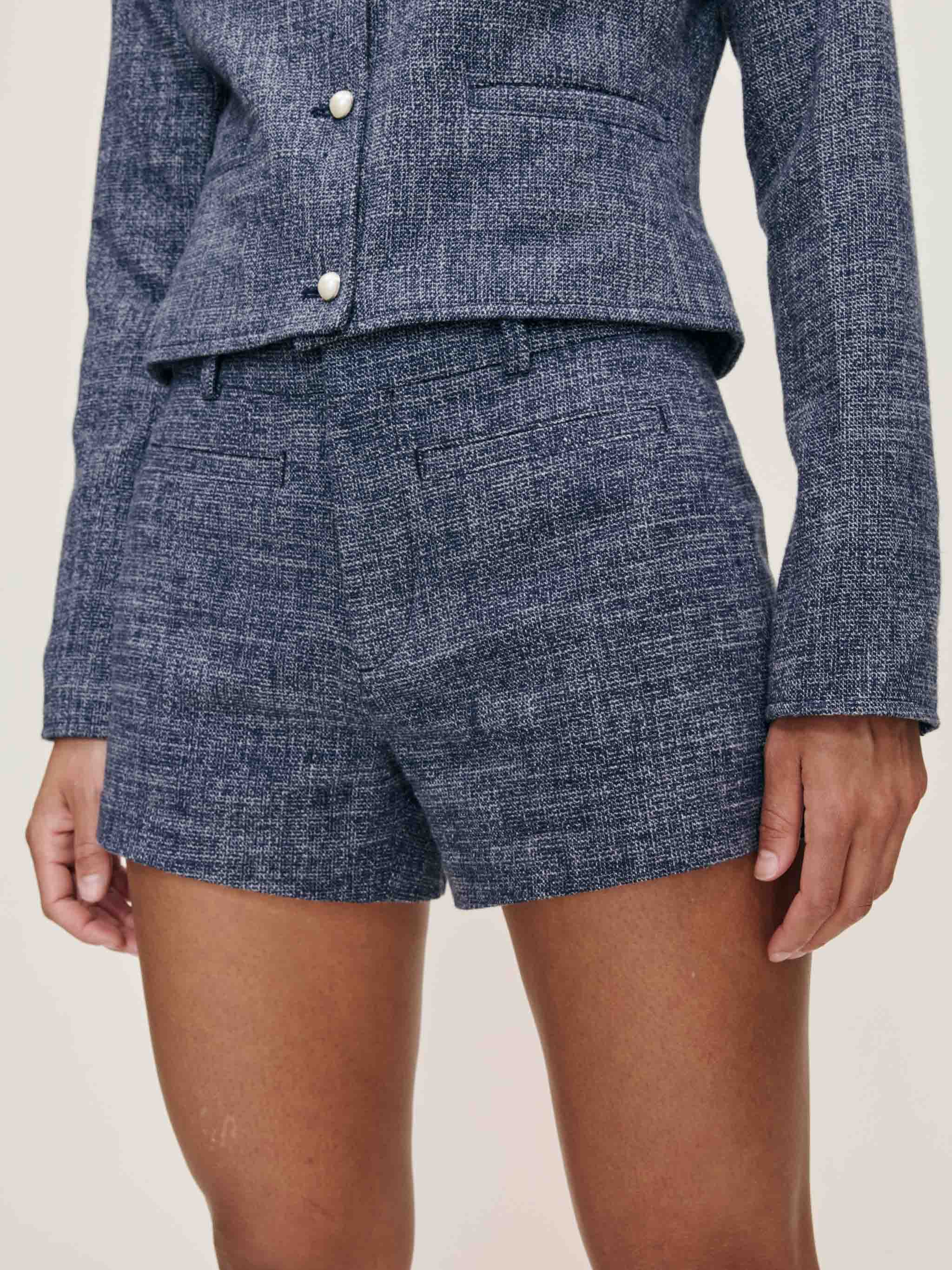 Zoie Short Relaxed 3.5